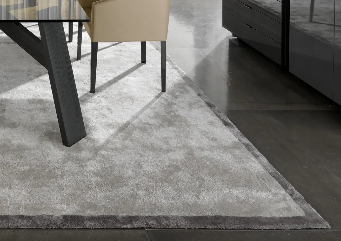 Minotti - Dibbets Frame