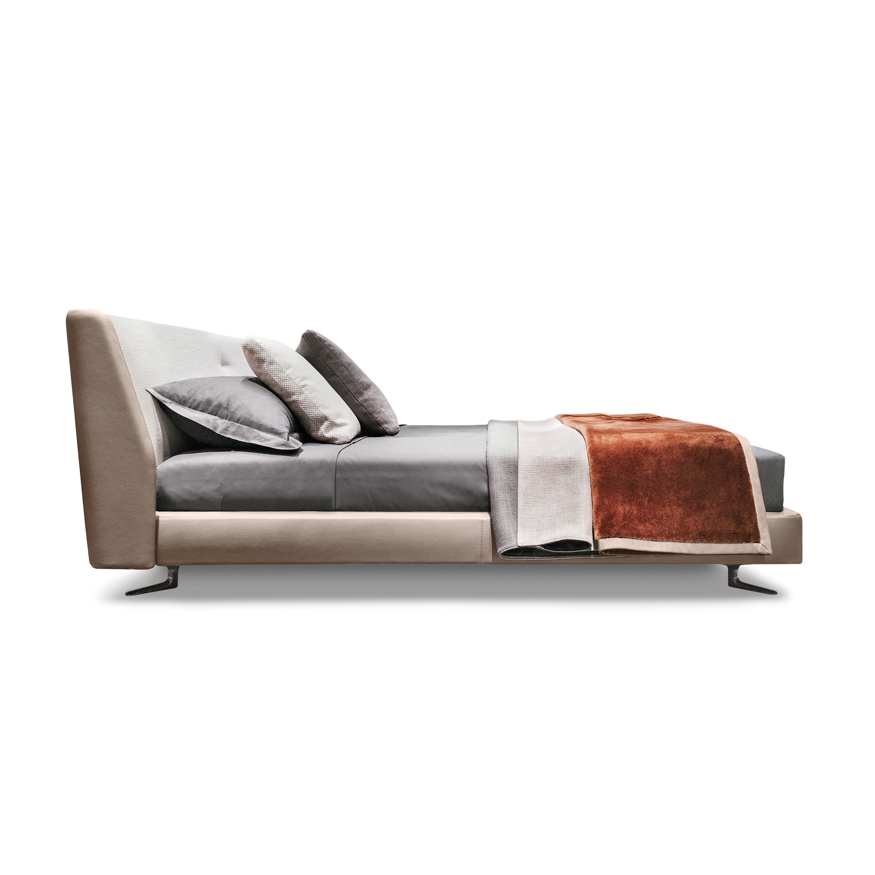 Display product Spencer Bed from manufacturer Minotti