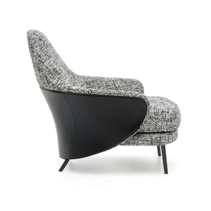 Display product Angie from manufacturer Minotti