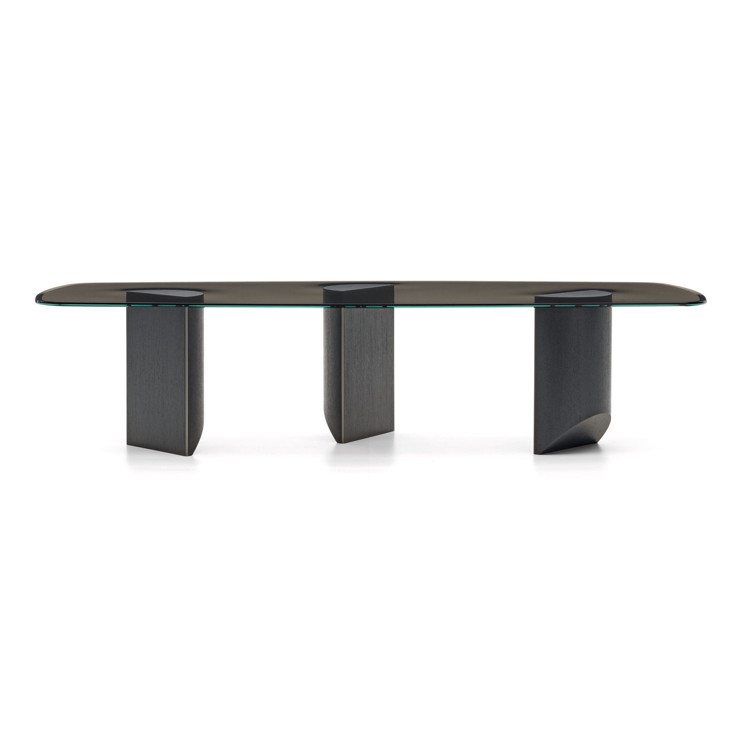 Display product Wedge Table from manufacturer Minotti