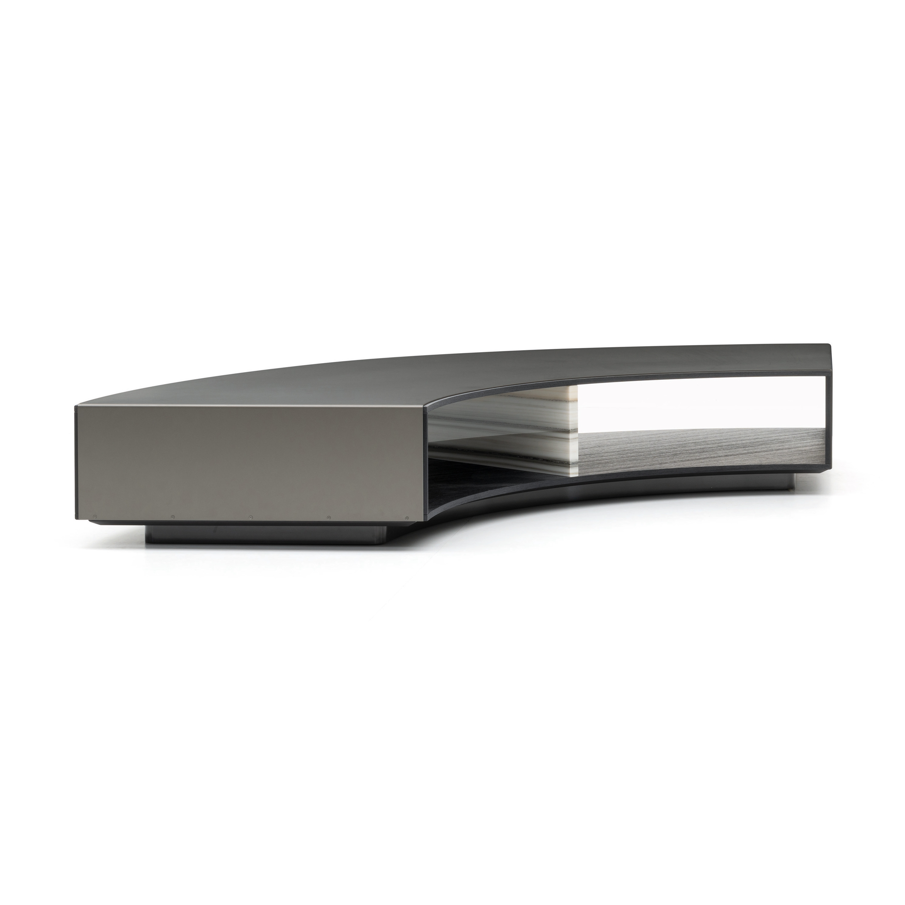 Display product Amber from manufacturer Minotti