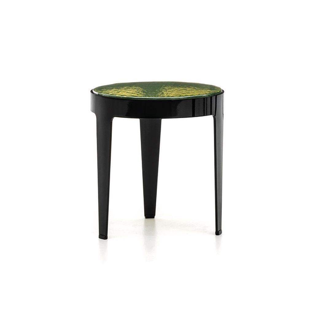 Display product Grant from manufacturer Minotti