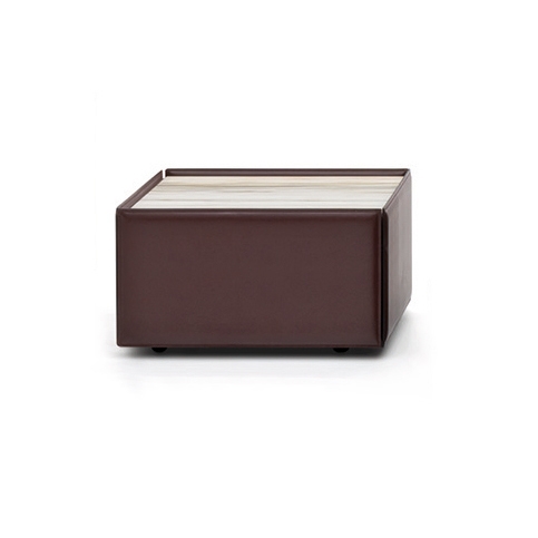 Mostrar el producto Side del fabricante Minotti