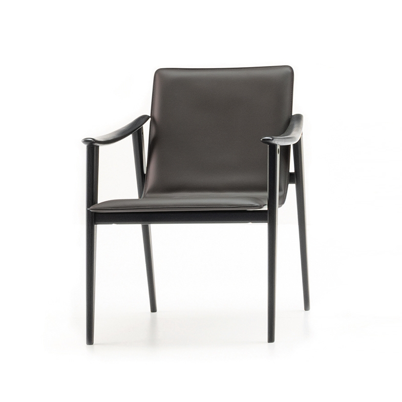 Produkt Fynn Saddle-Hide des Herstellers Minotti anzeigen