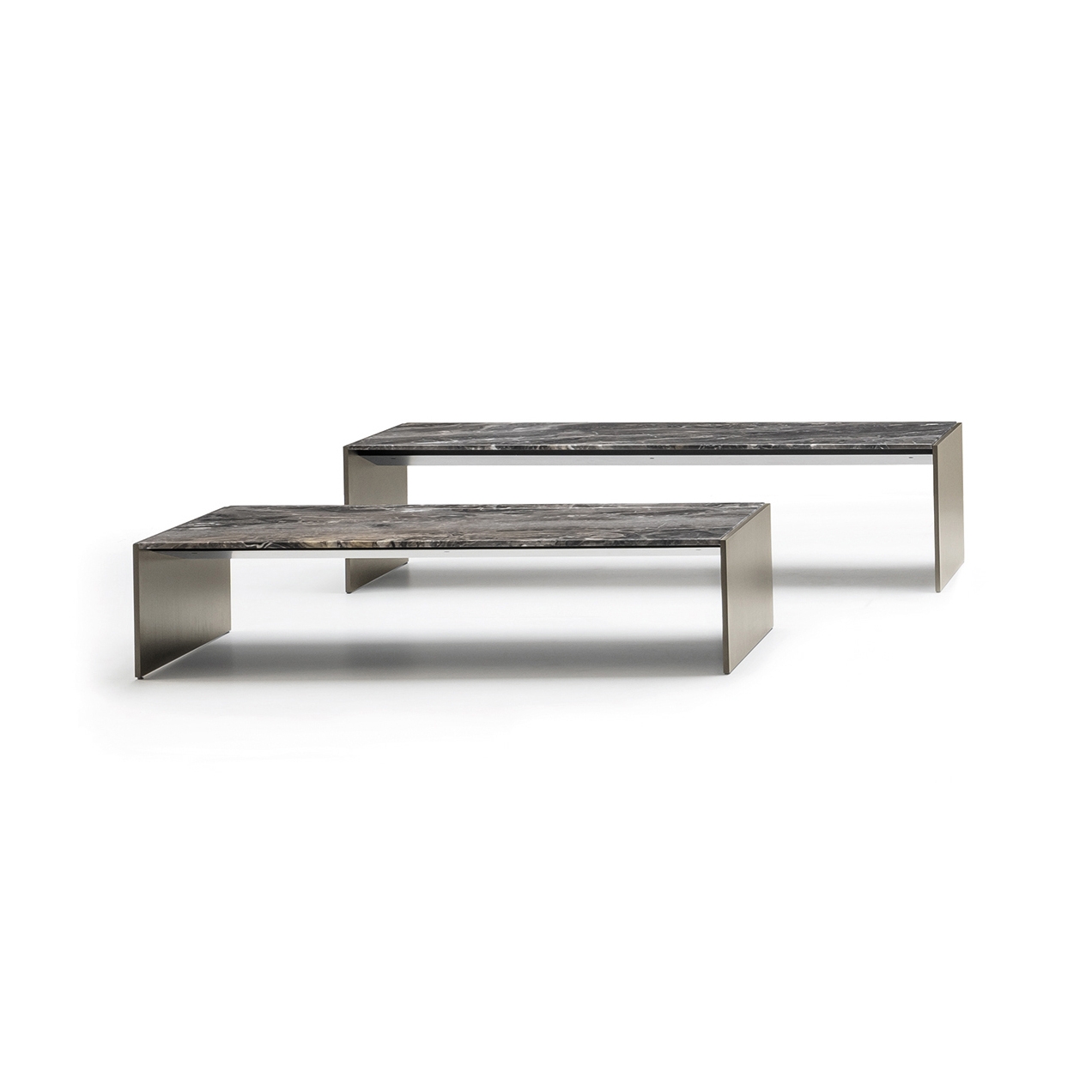 Display product Linha from manufacturer Minotti
