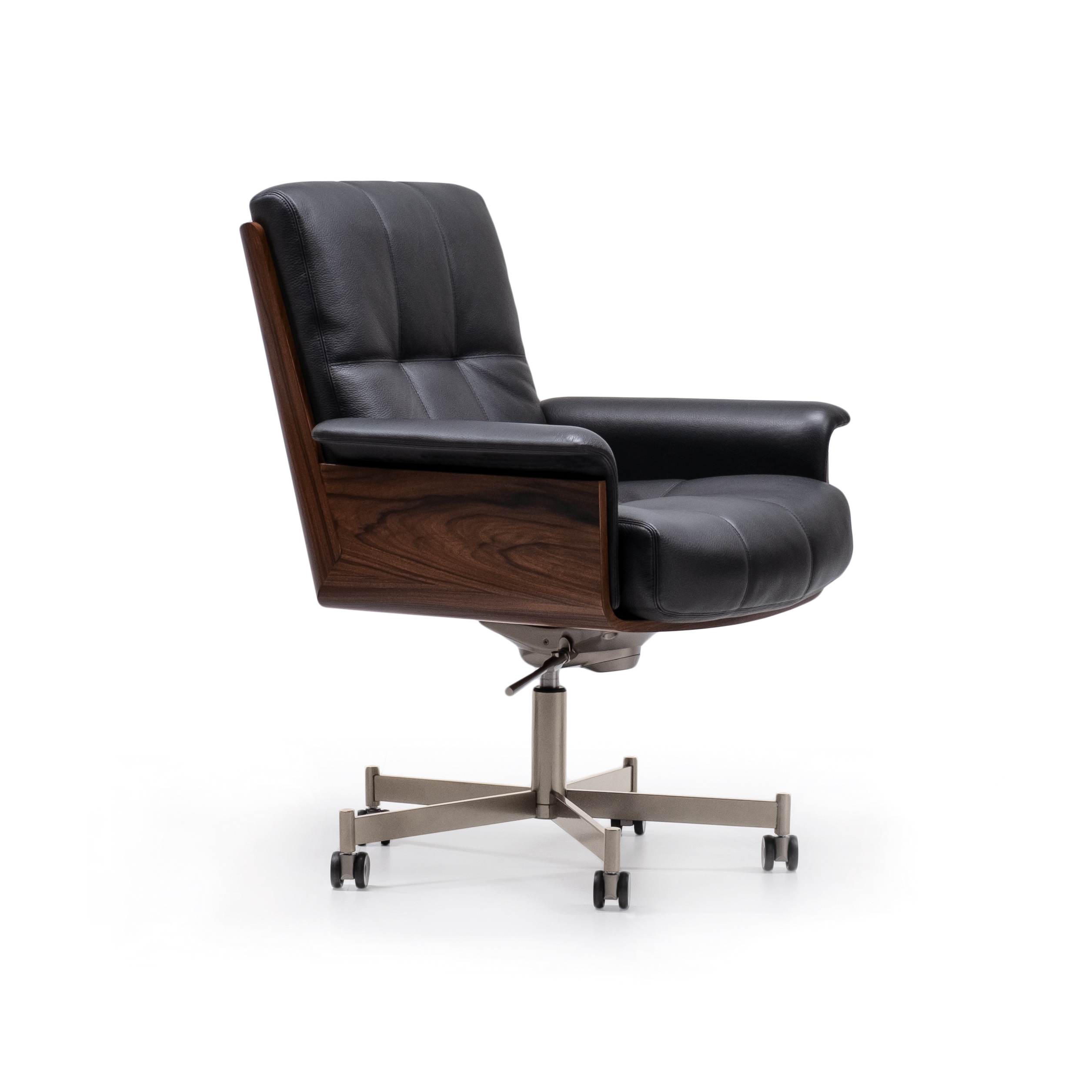 Display product Daiki Studio from manufacturer Minotti