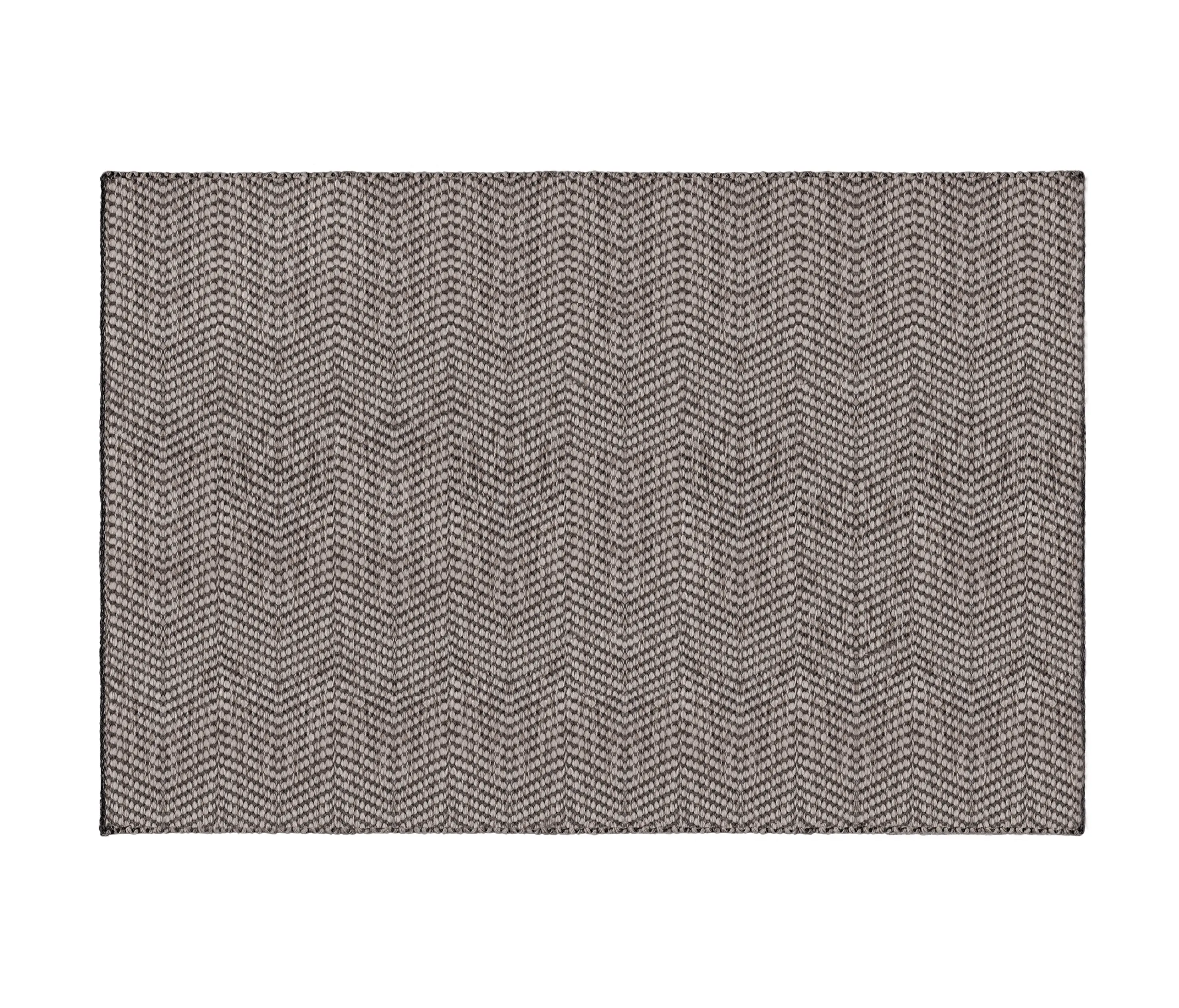 Minotti - Osaka Chevron