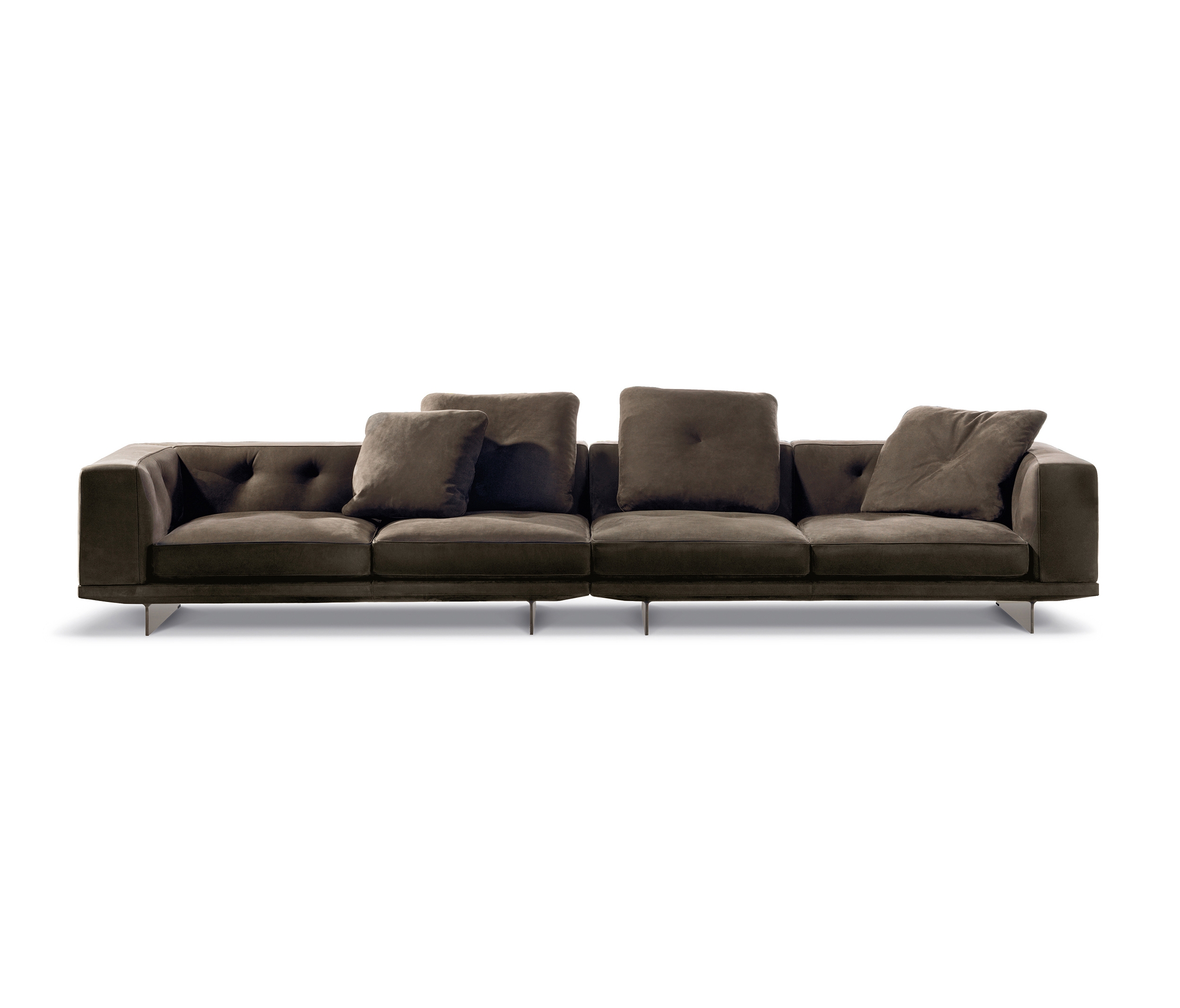 Display product Dylan from manufacturer Minotti
