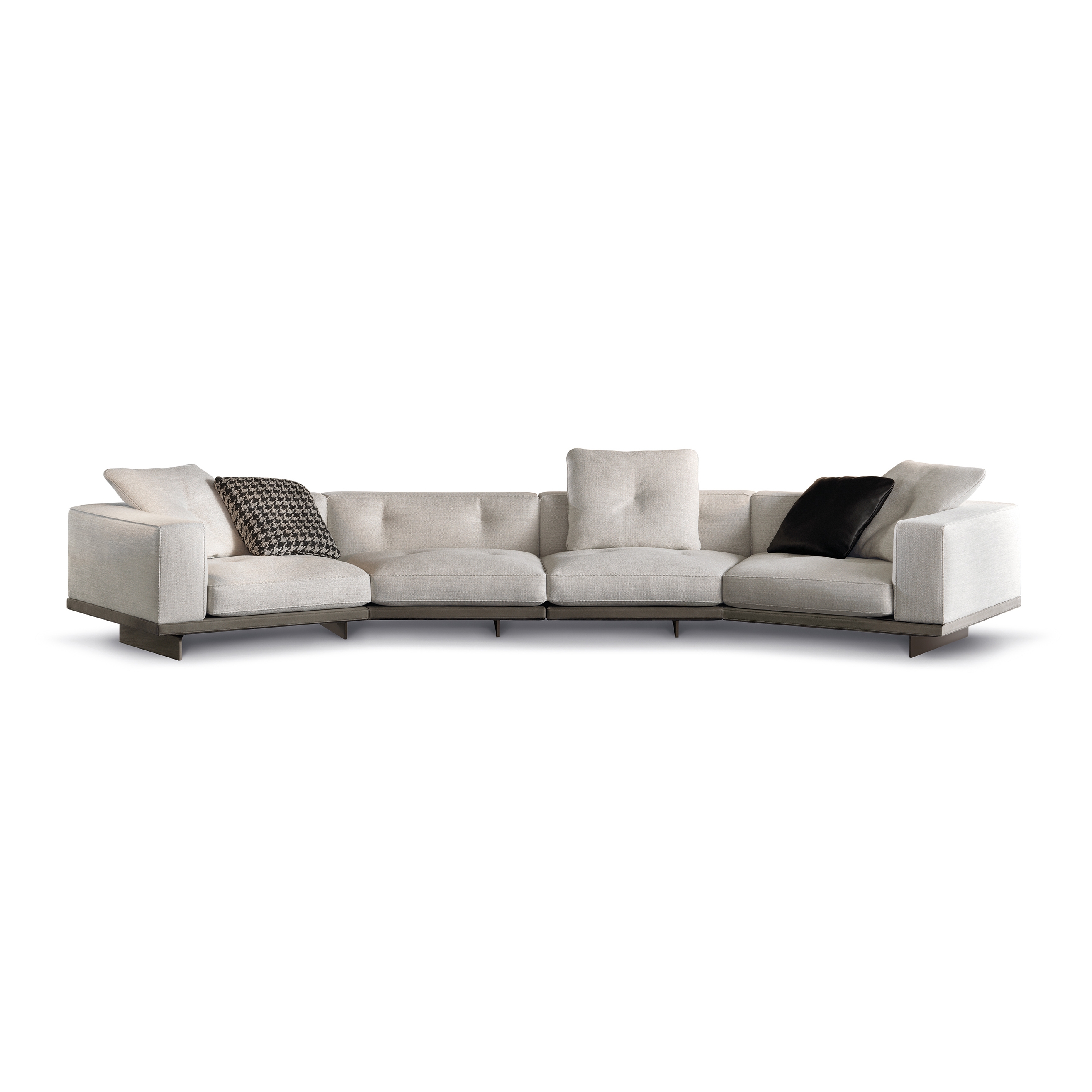 Display product Dylan from manufacturer Minotti