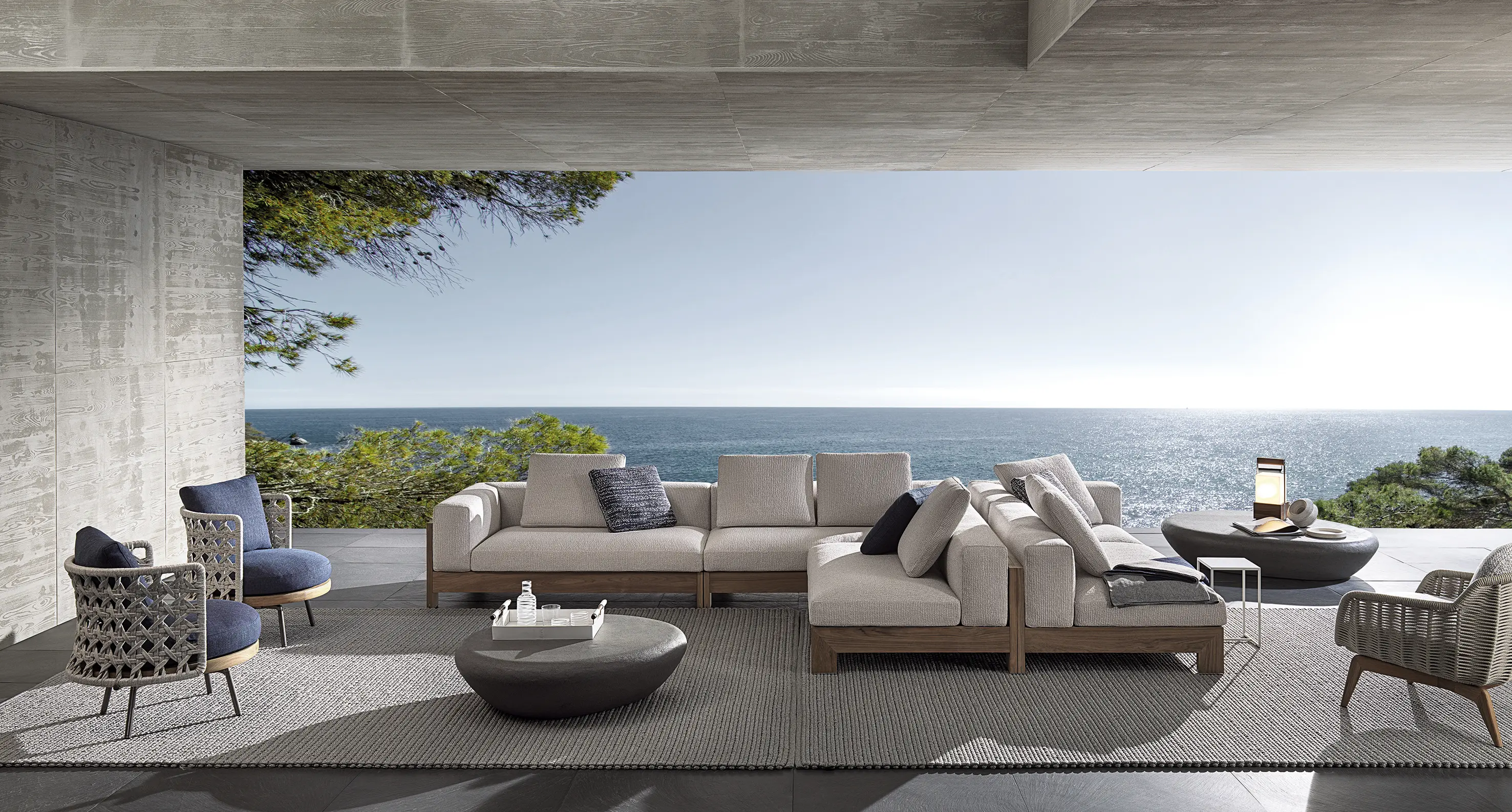 Minotti - Alison Iroko Nature