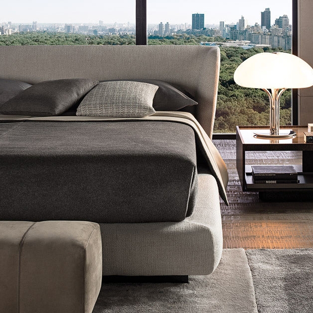 Display product Reeves "Bedwear" from manufacturer Minotti