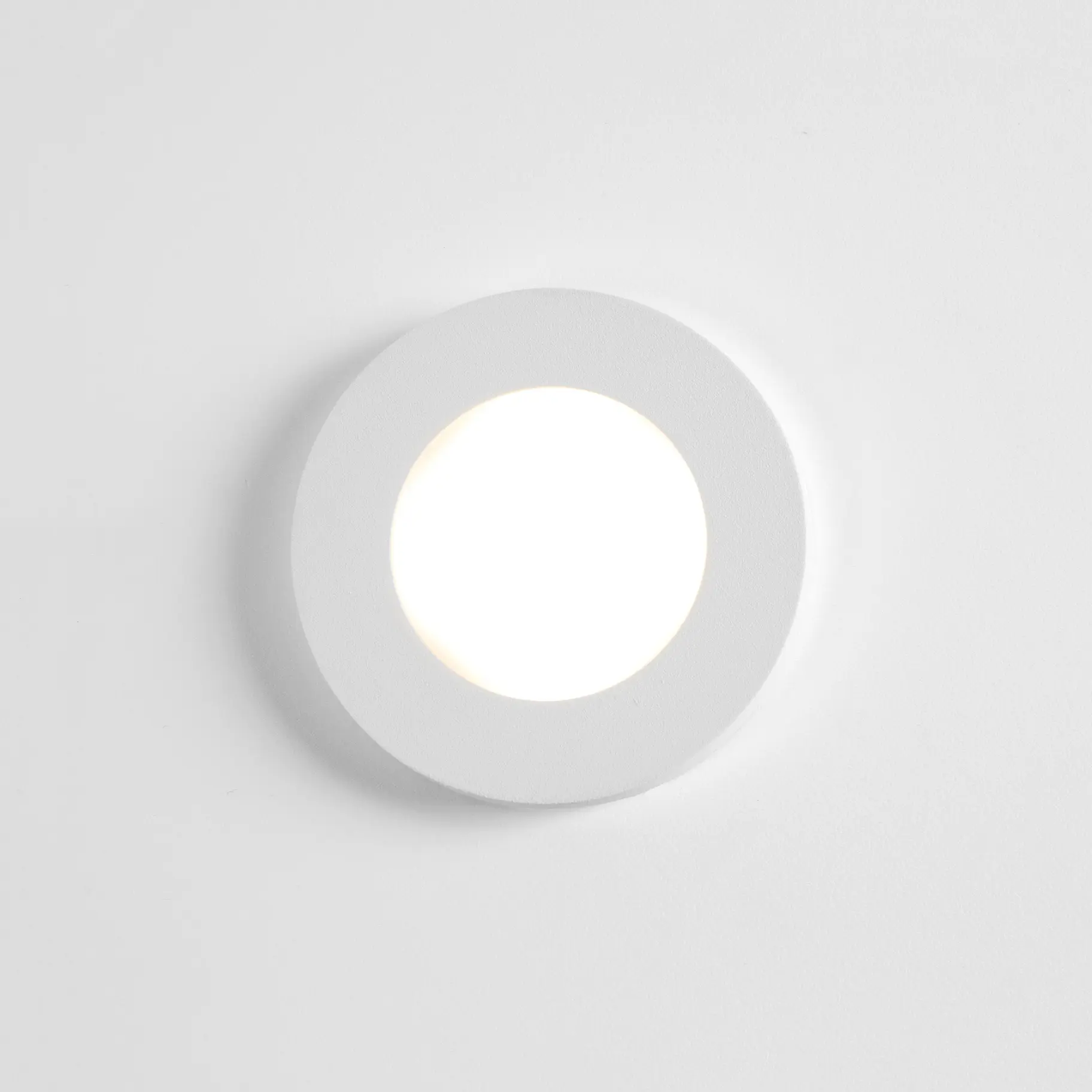Modular Lighting Instruments - Doze 80 wall LED