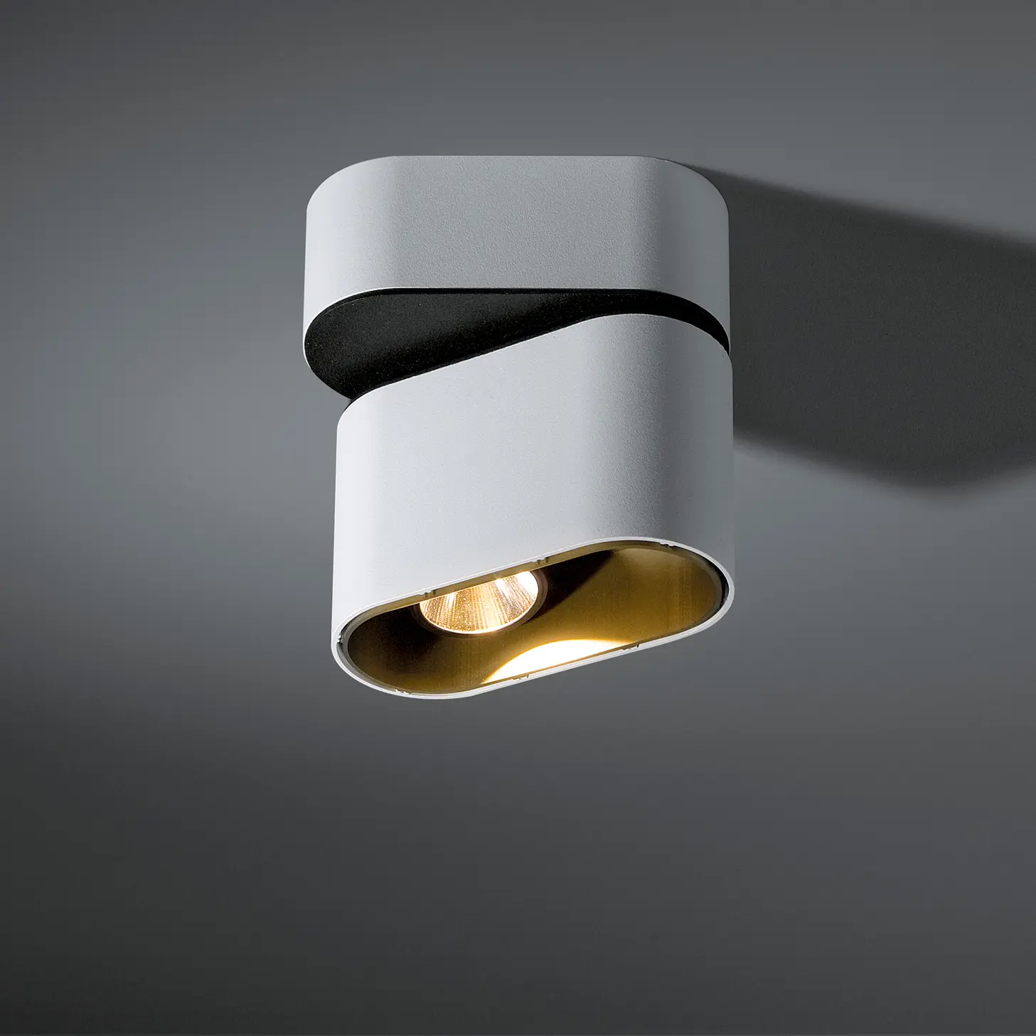 Modular Lighting Instruments - Duell surface 1x LED GI