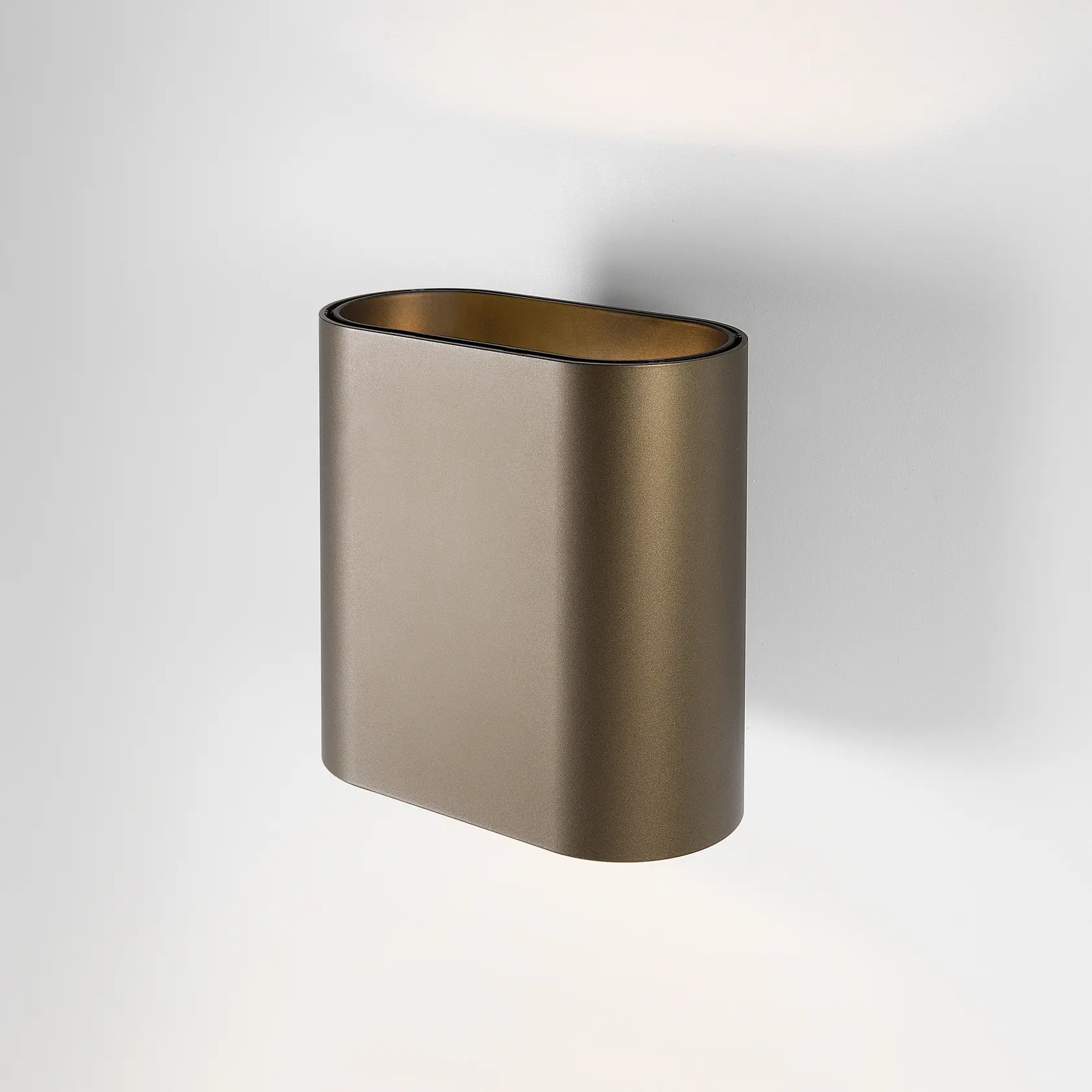 Modular Lighting Instruments - Duell wall LED 500lm