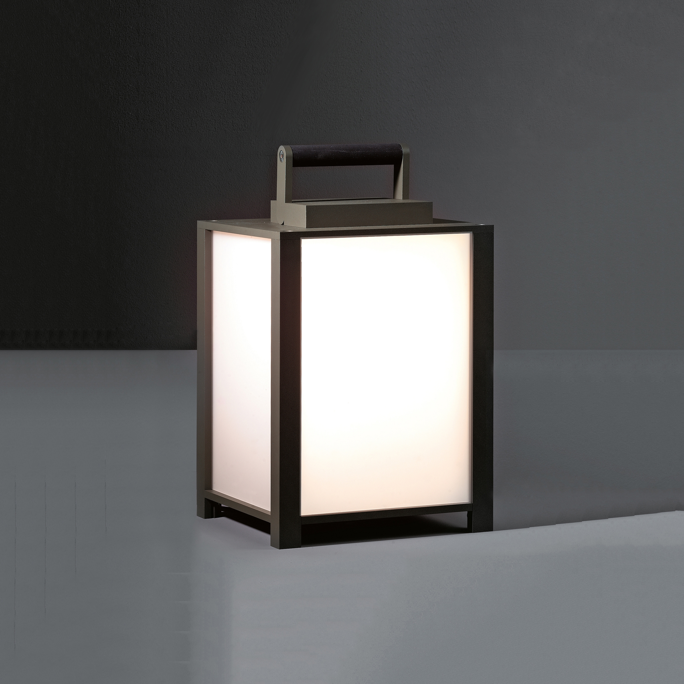 Mostra il prodotto Kabaz floor IP44 LED del produttore Modular Lighting Instruments