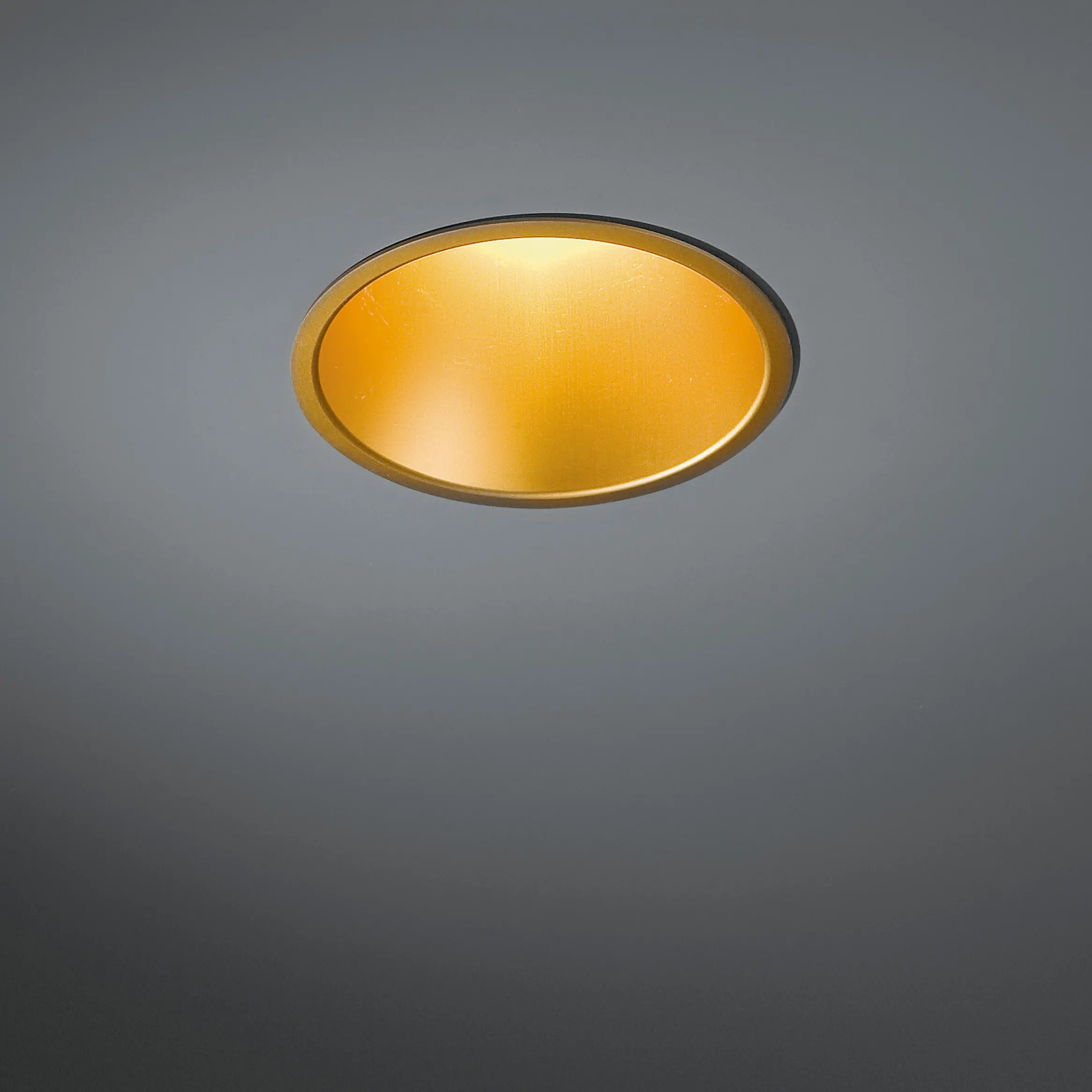 Modular Lighting Instruments - Lotis 168 IP44 LED 3000lm RG