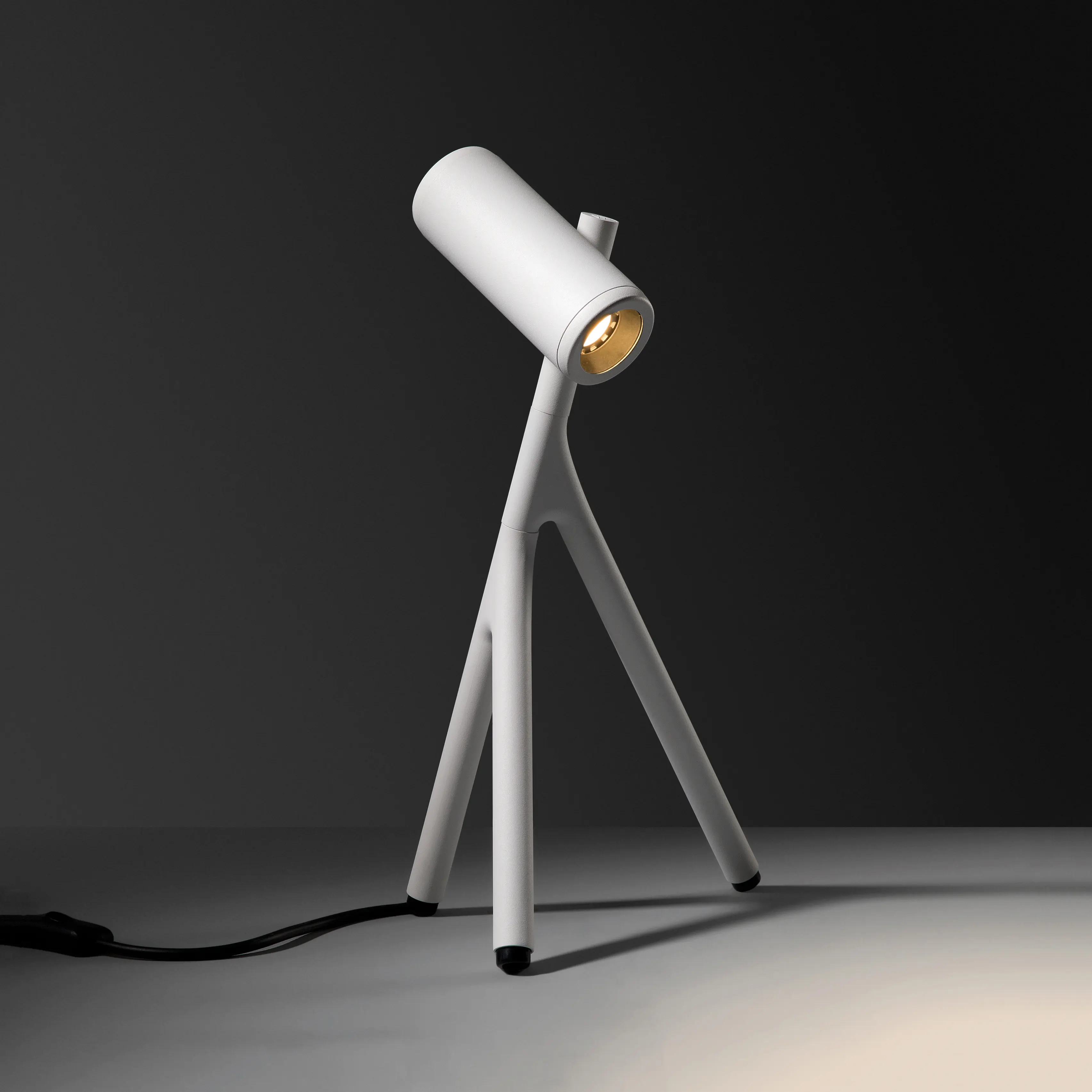 Modular Lighting Instruments - Médard LED retrofit