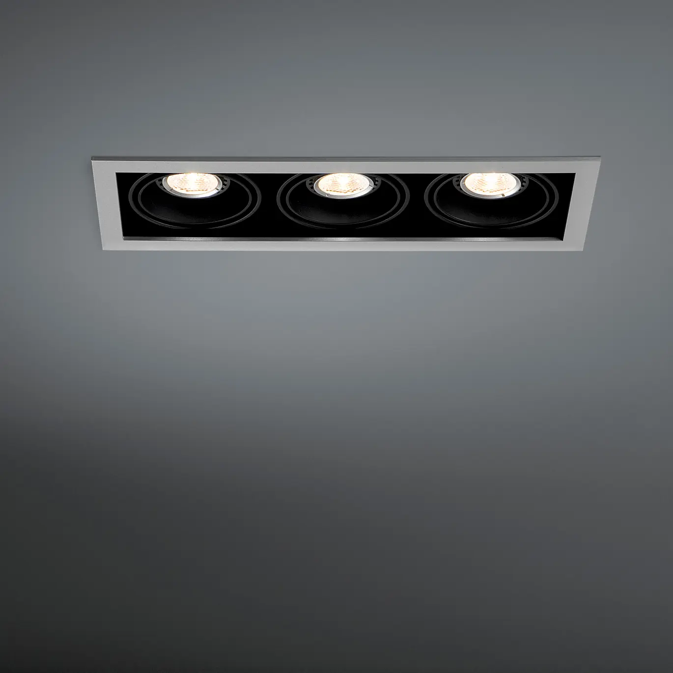 Modular Lighting Instruments - Mini multiple 3x LED retrofit