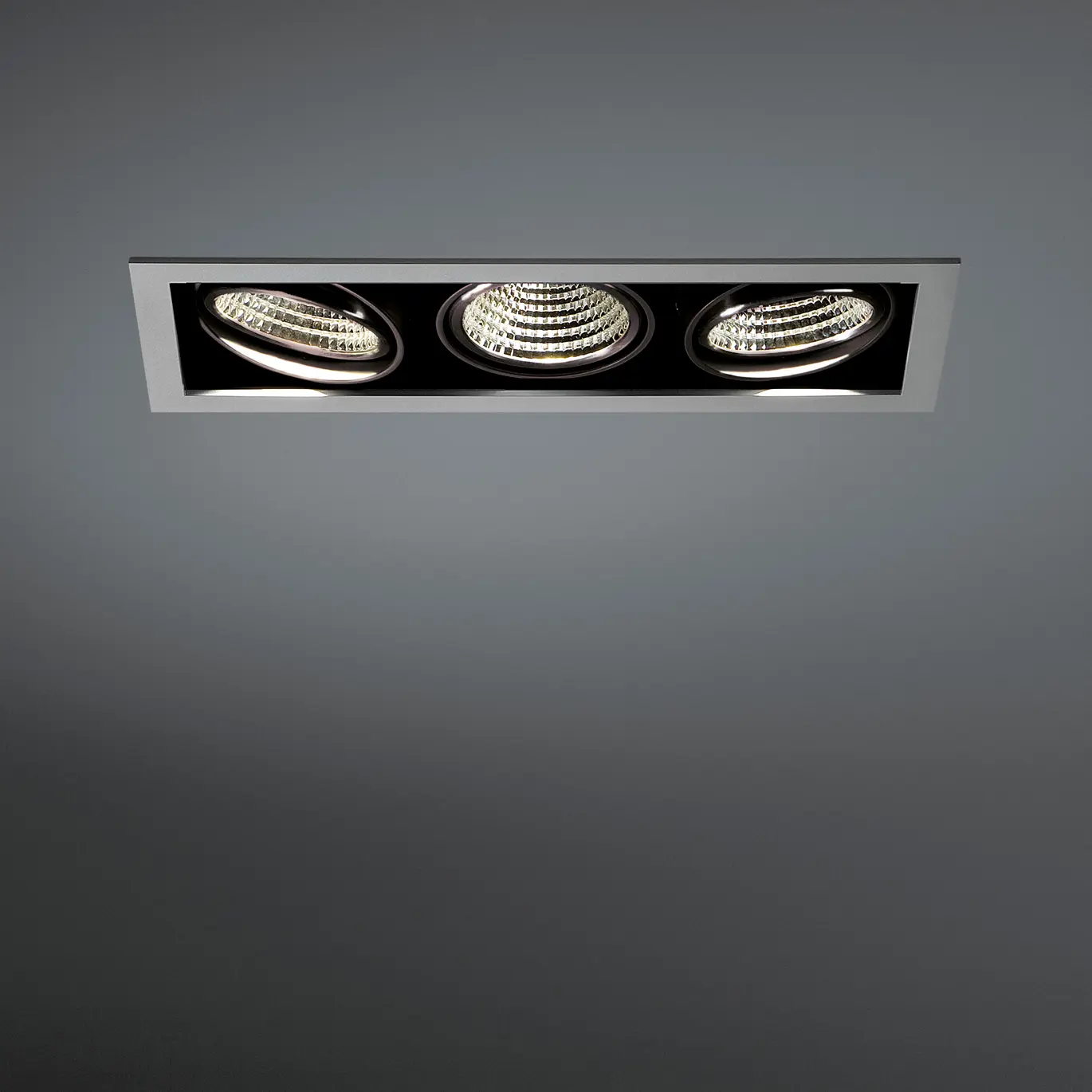 Modular Lighting Instruments - Mini multiple 3x LED RG