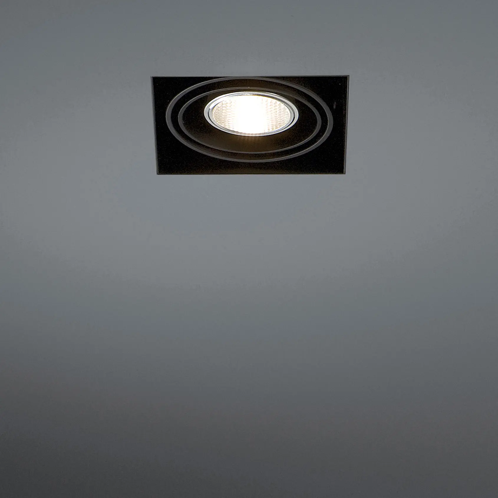 Modular Lighting Instruments - Mini multiple trimless 1x HIPAR GE