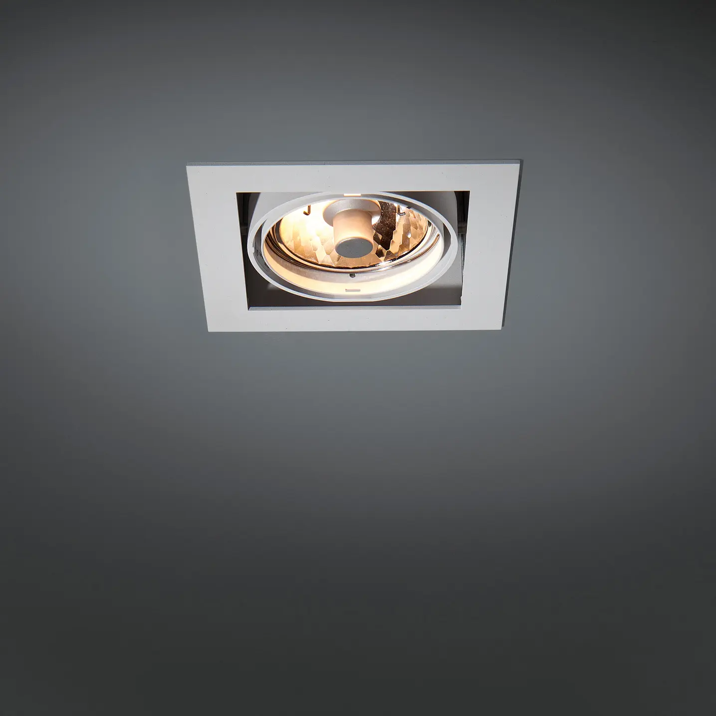Modular Lighting Instruments - Multiple 1x CDM-R111 GE
