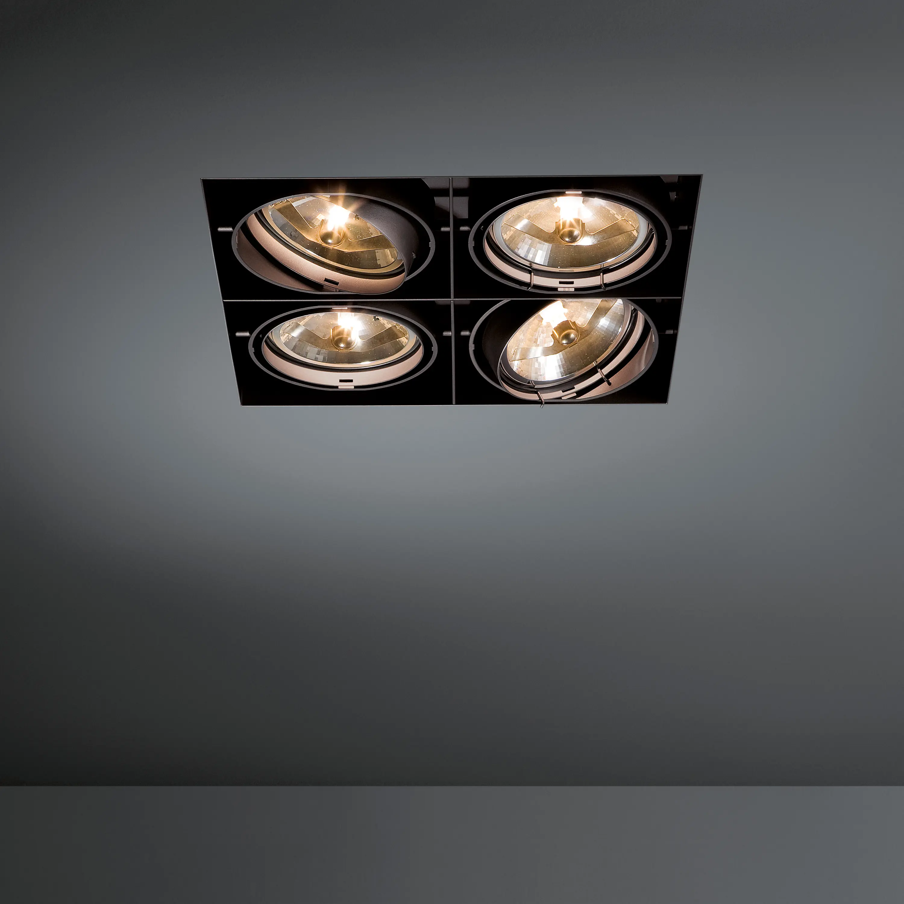 Modular Lighting Instruments - Multiple trimless 4x AR111 GE