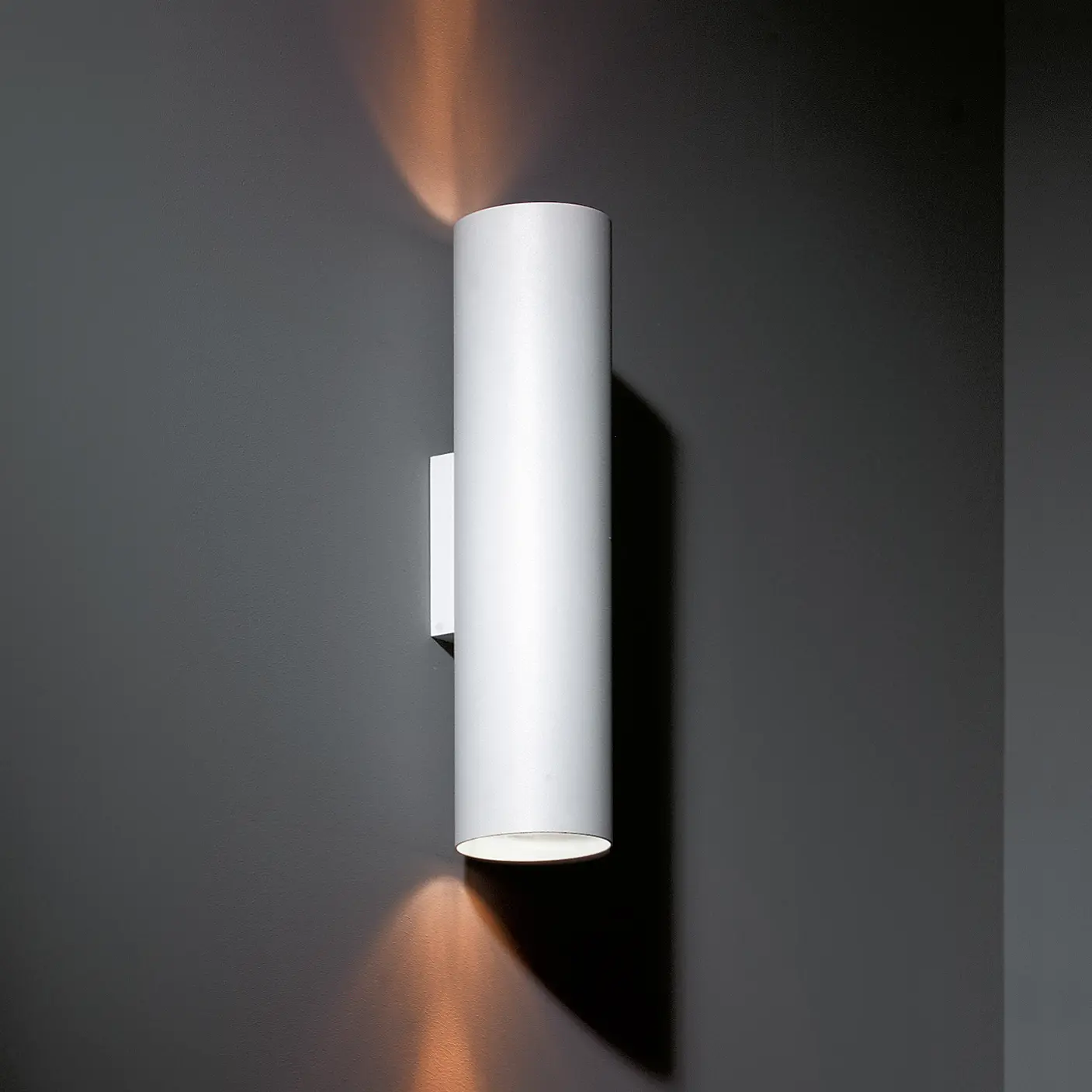 Modular Lighting Instruments - Nude wall 2x PAR20
