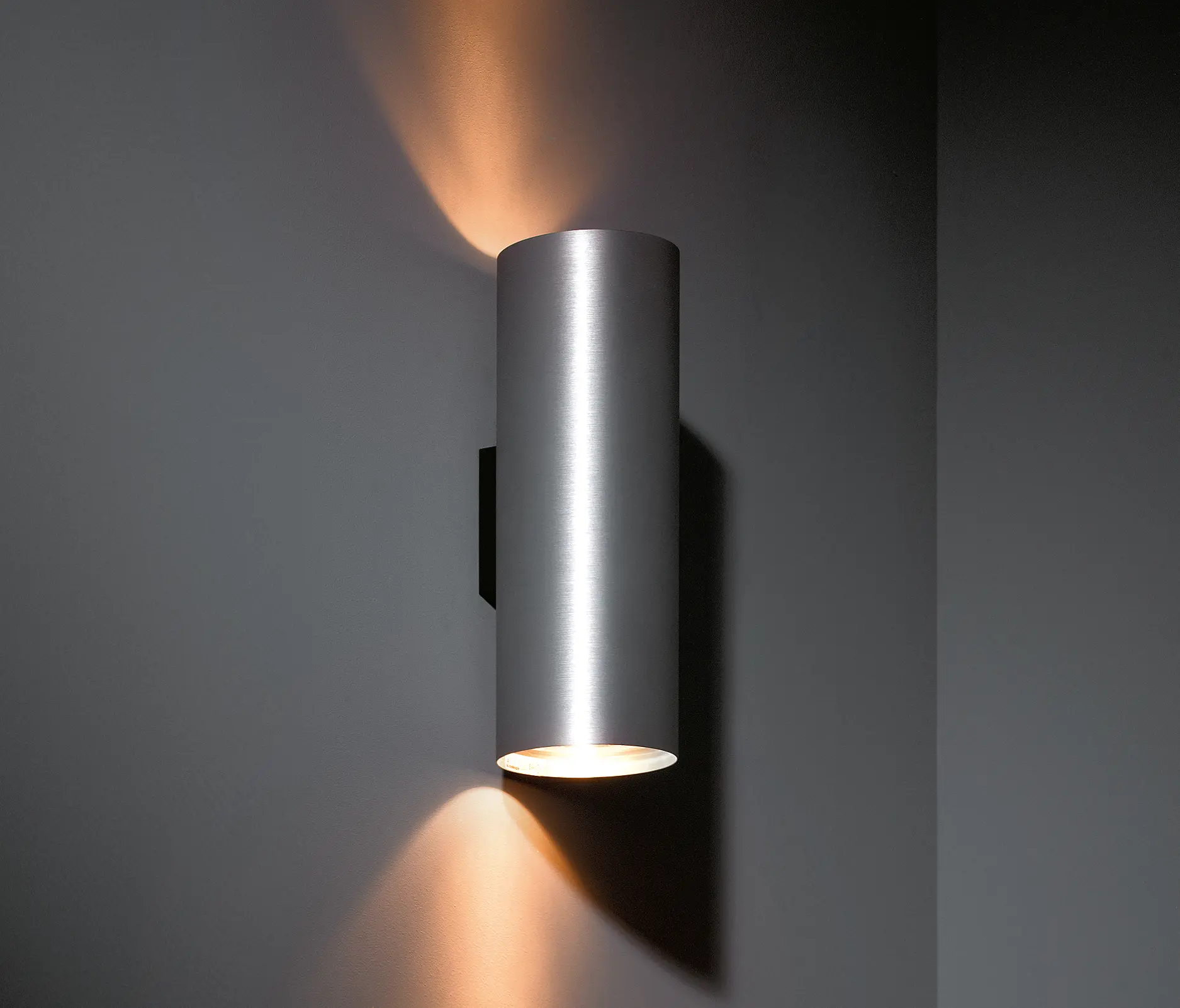 Modular Lighting Instruments - Nude wall 2x PAR30