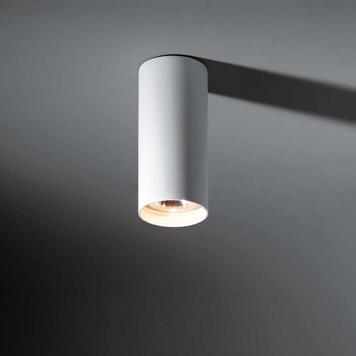 Modular Lighting Instruments - Nude ceiling LED retrofit
