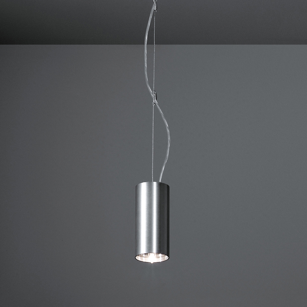 Mostra il prodotto Nude suspension LED retrofit del produttore Modular Lighting Instruments