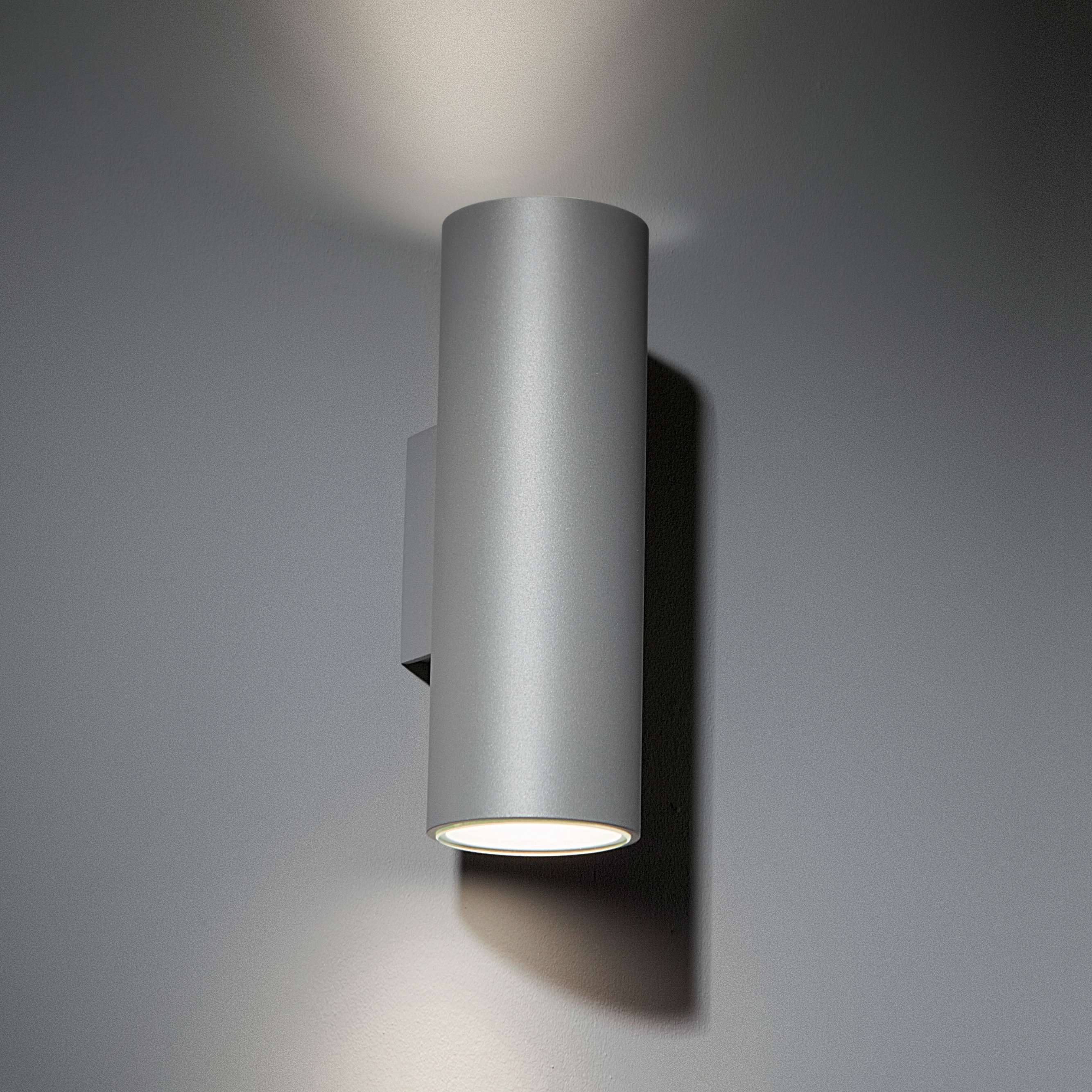 Display product Nude wall IP55 2x LED from manufacturer Modular Lighting Instruments