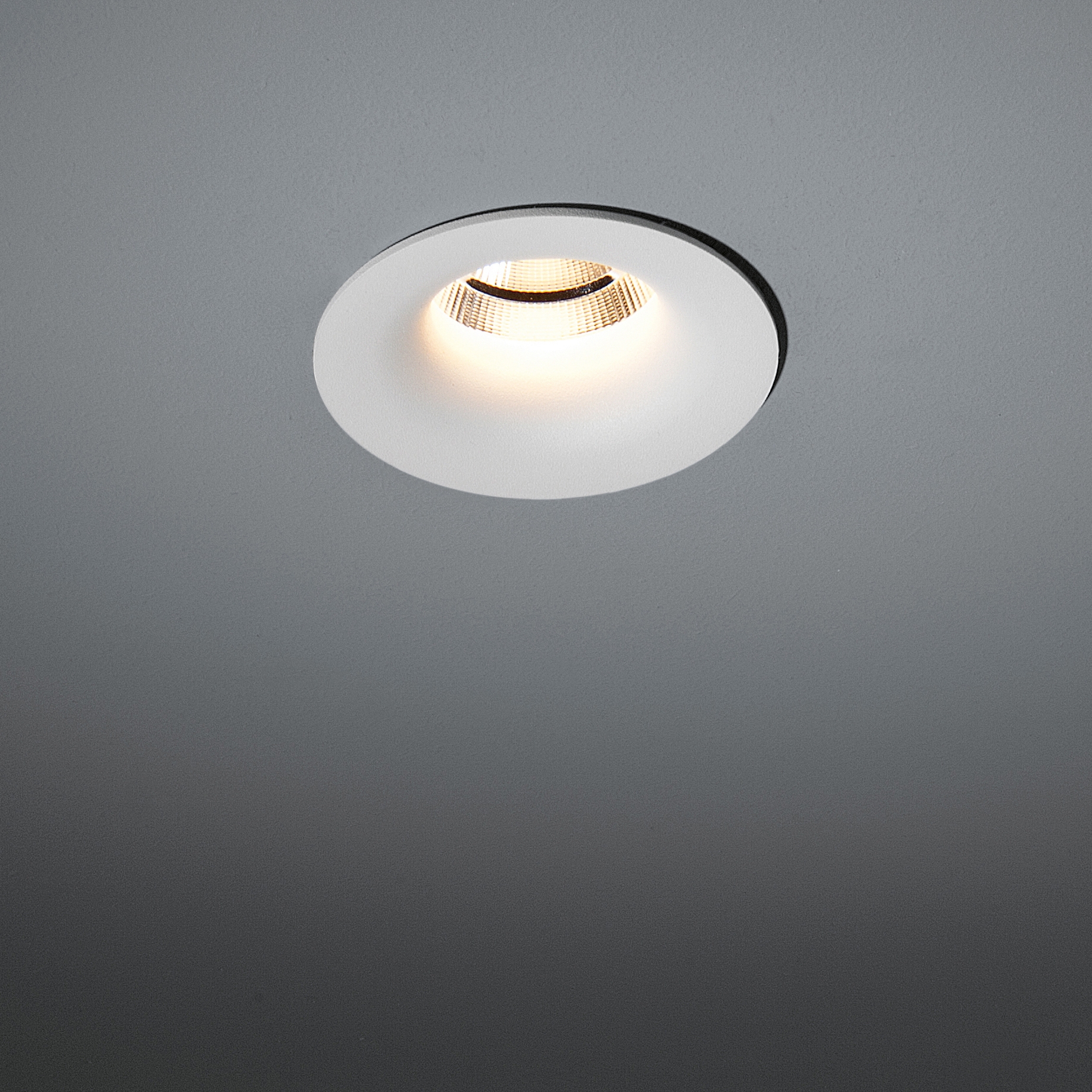 Mostra il prodotto Smart cake 82 GU10 del produttore Modular Lighting Instruments