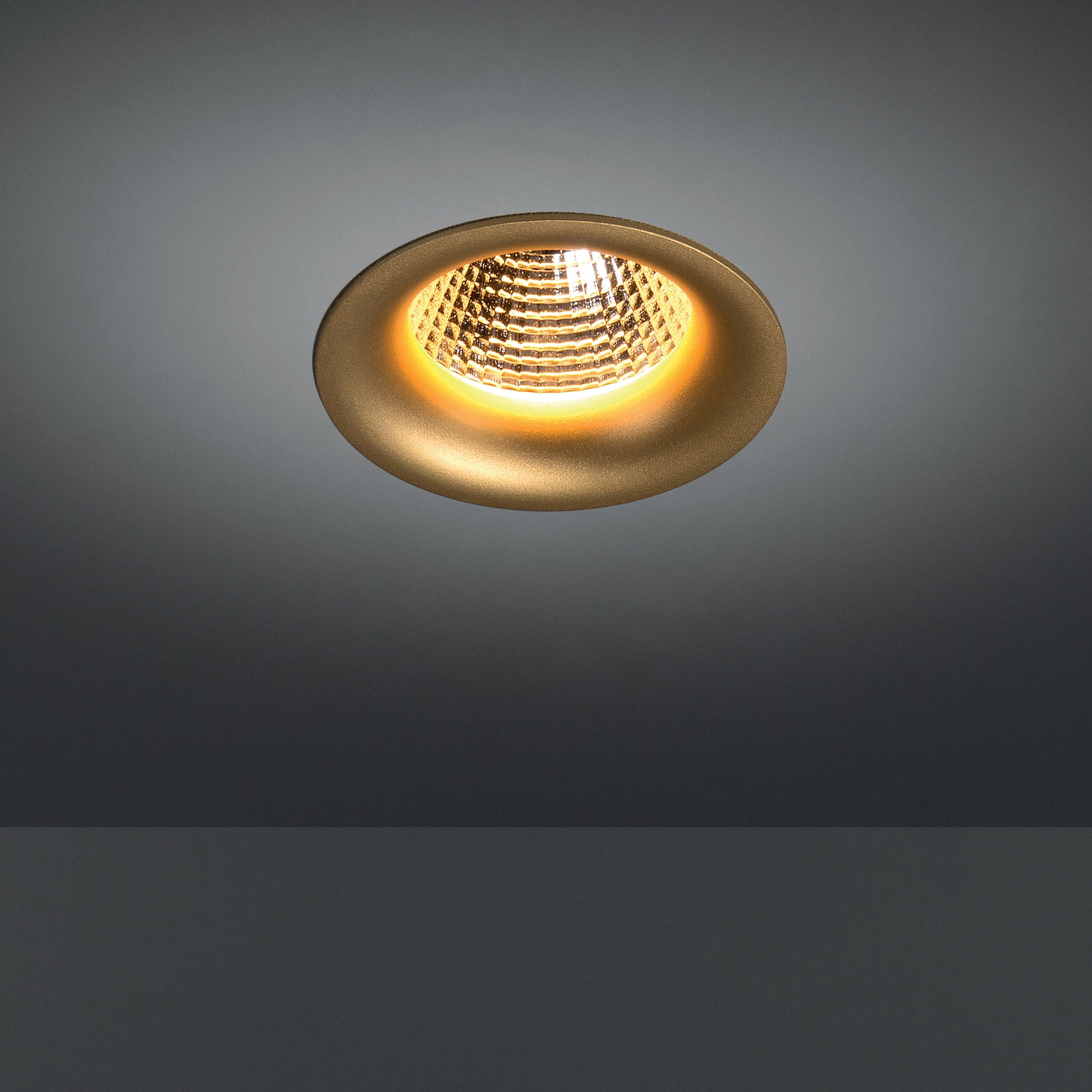 Display product Smart cake 115 LED GE from manufacturer Modular Lighting Instruments