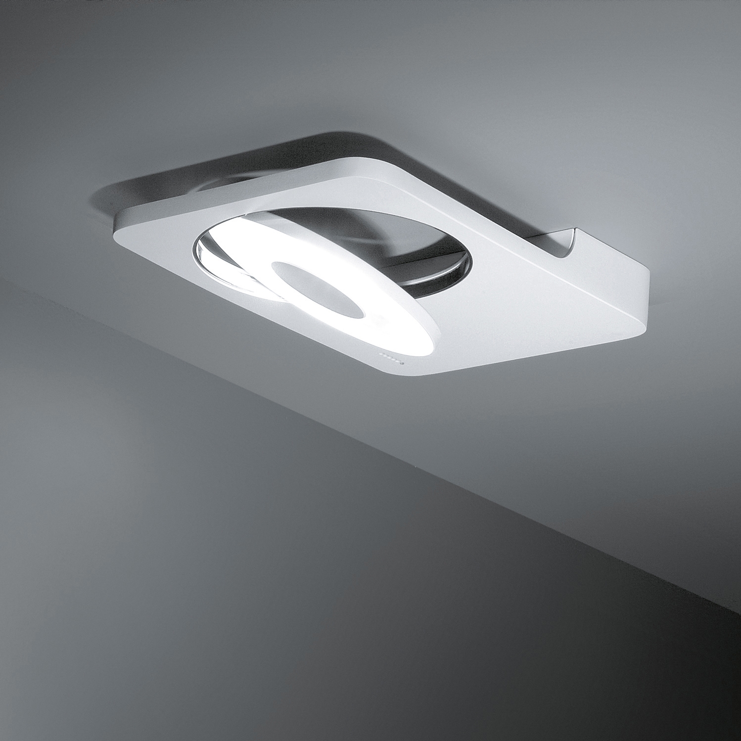 Mostra il prodotto Spock foot LED GI del produttore Modular Lighting Instruments