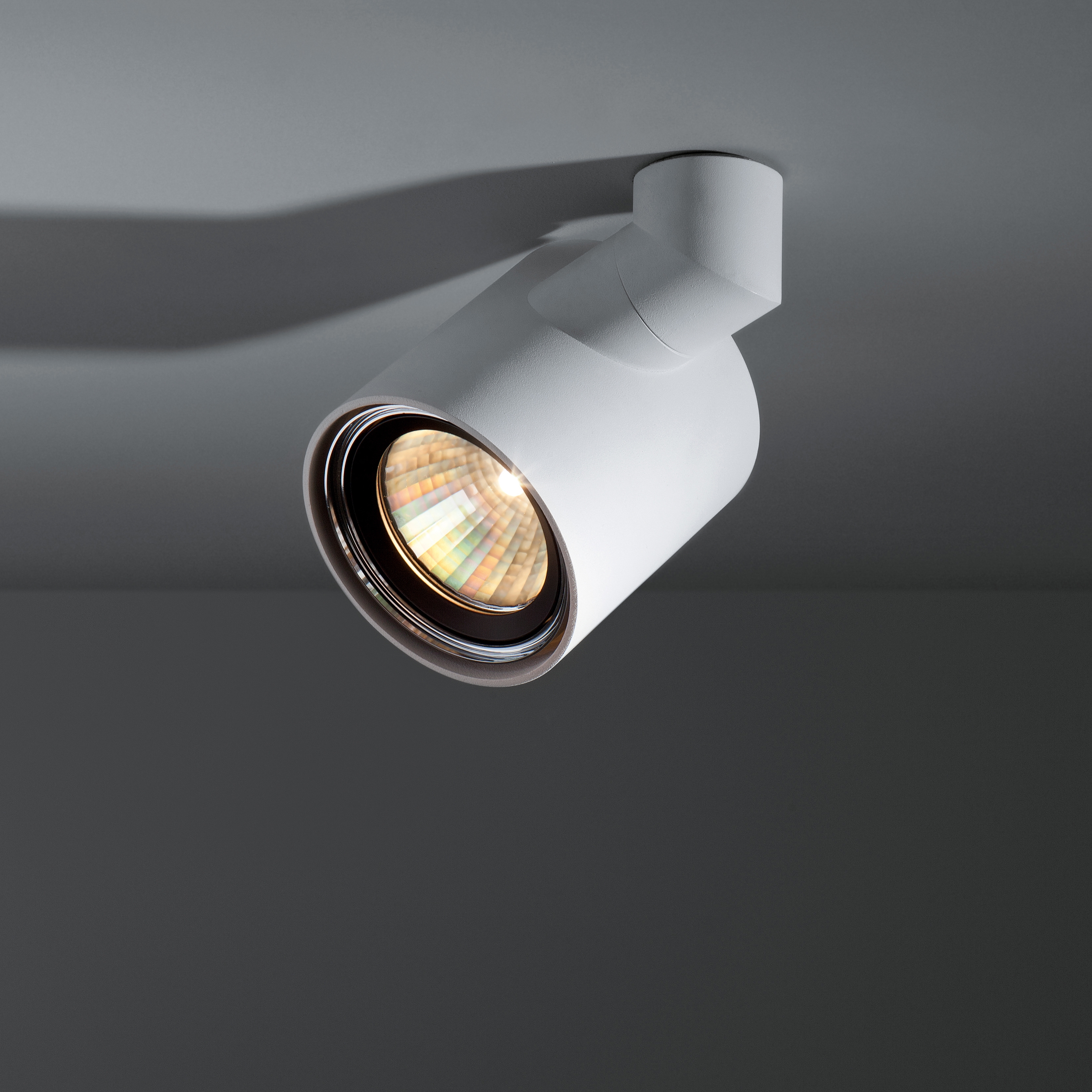 Mostra il prodotto Stove QT12 GE del produttore Modular Lighting Instruments