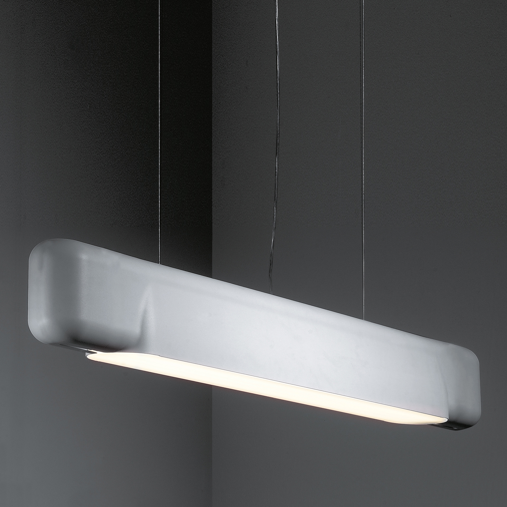 Mostra il prodotto U shape suspended TL5 GI del produttore Modular Lighting Instruments