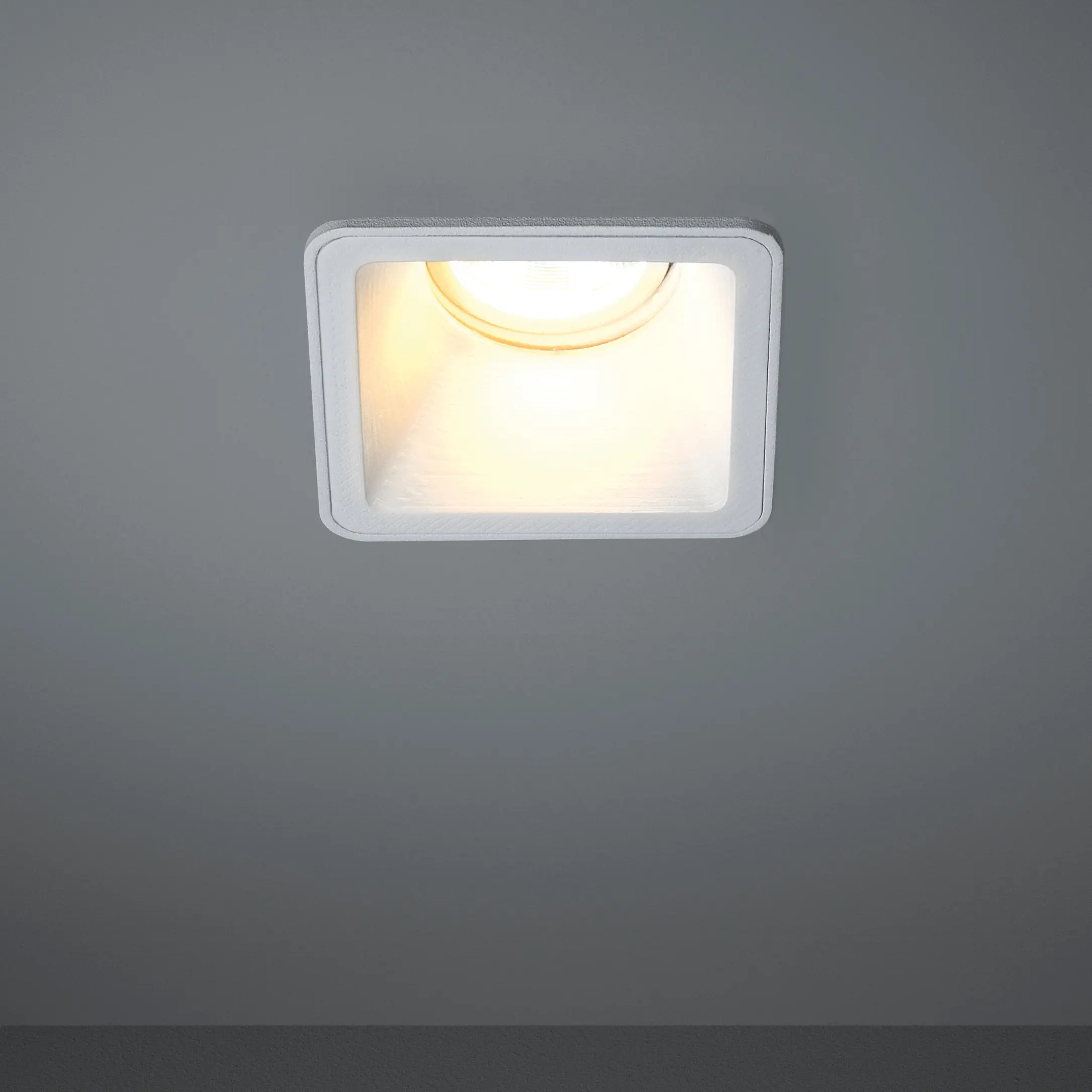 Modular Lighting Instruments - Lotis square IP55 LED 1-10V/Pushdim RG
