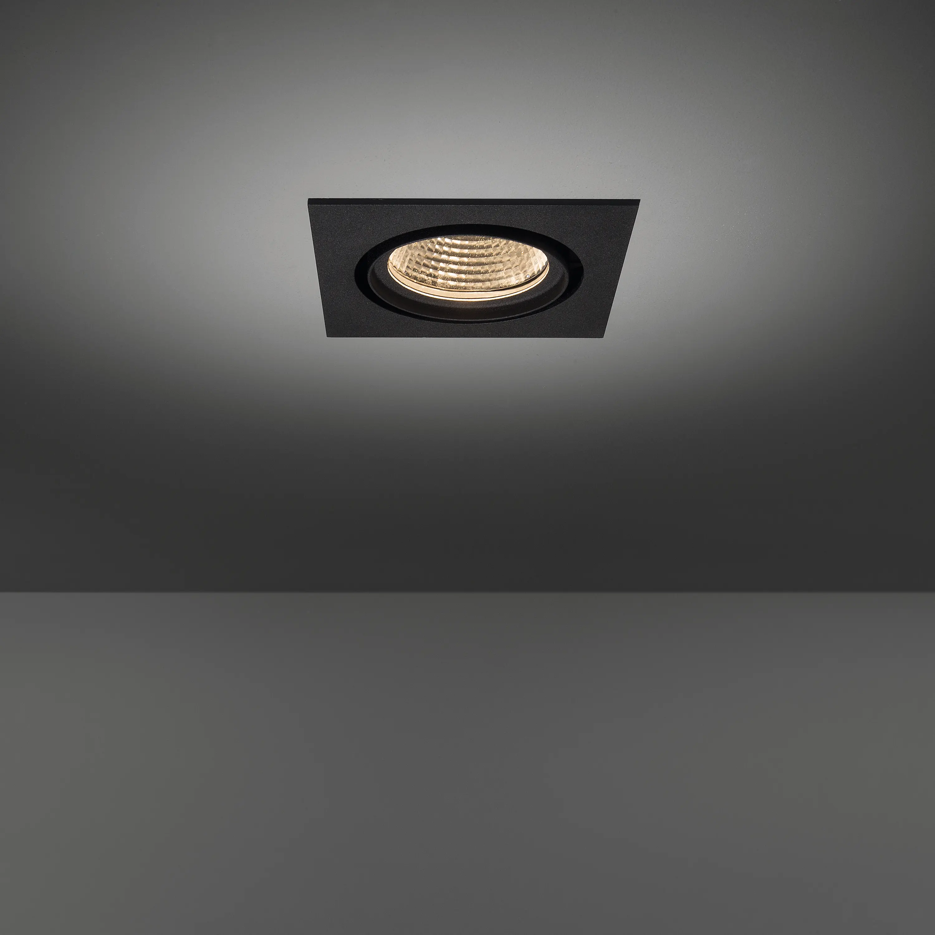 Modular Lighting Instruments - Marcel