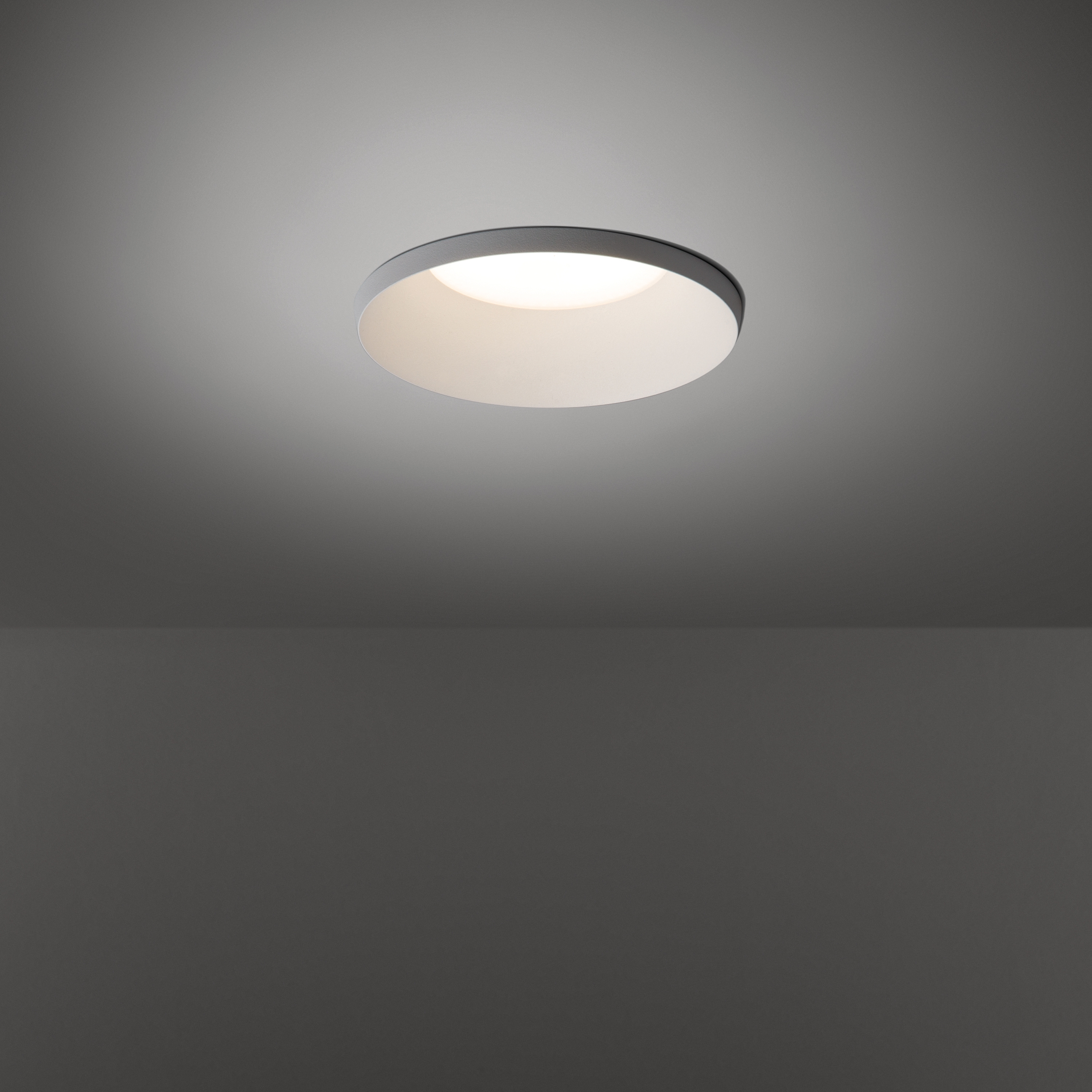 Display product Smart kup 160 diffuse IP54 LED GE from manufacturer Modular Lighting Instruments
