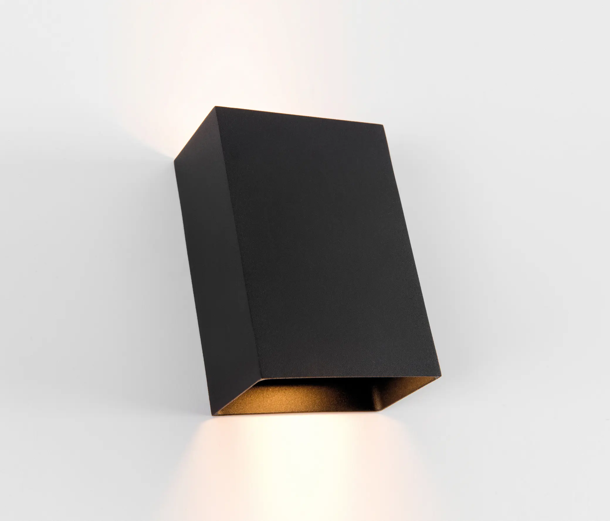 Modular Lighting Instruments - Sulfer LED Tre dim GI