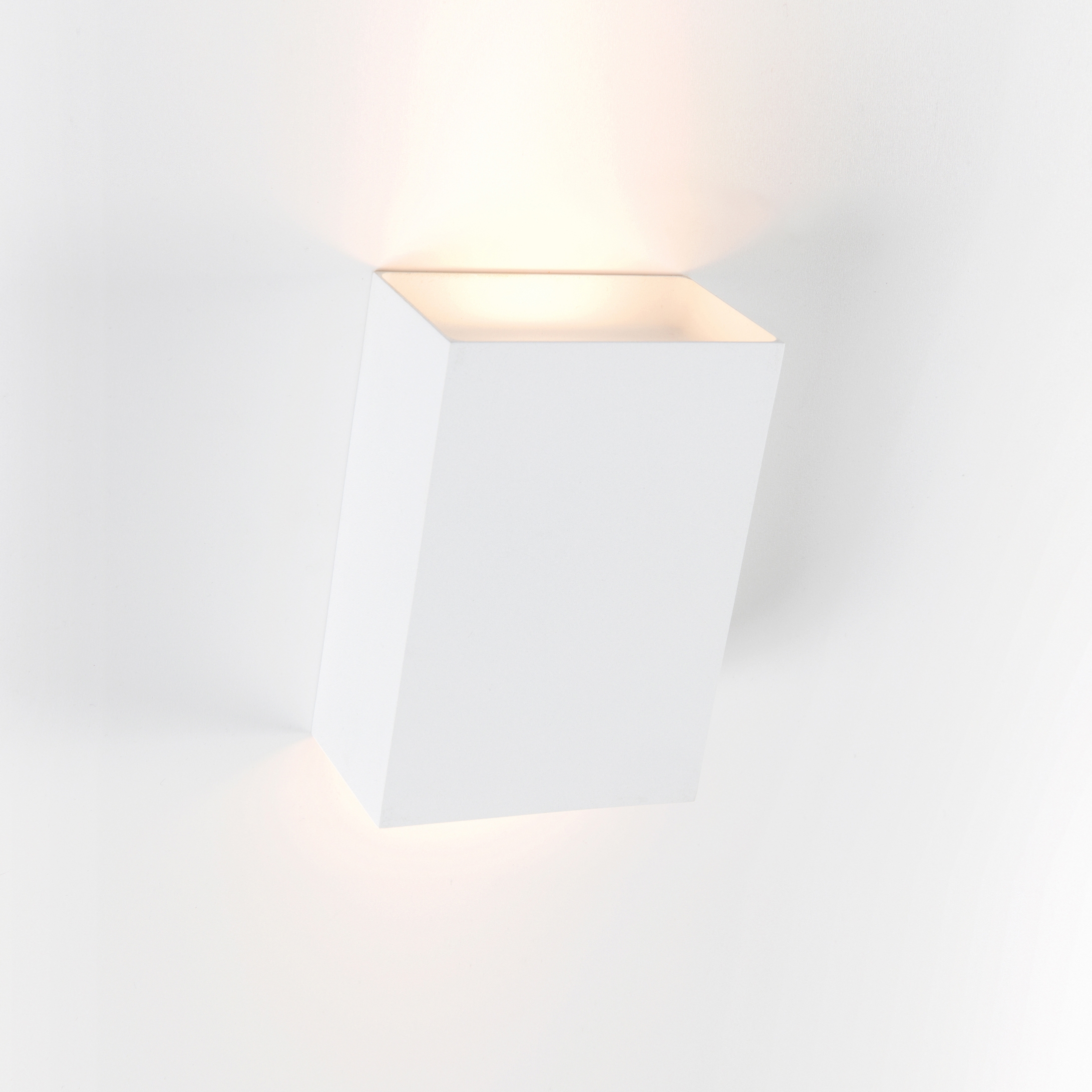 Display product Sulfer LED IP54 GI from manufacturer Modular Lighting Instruments