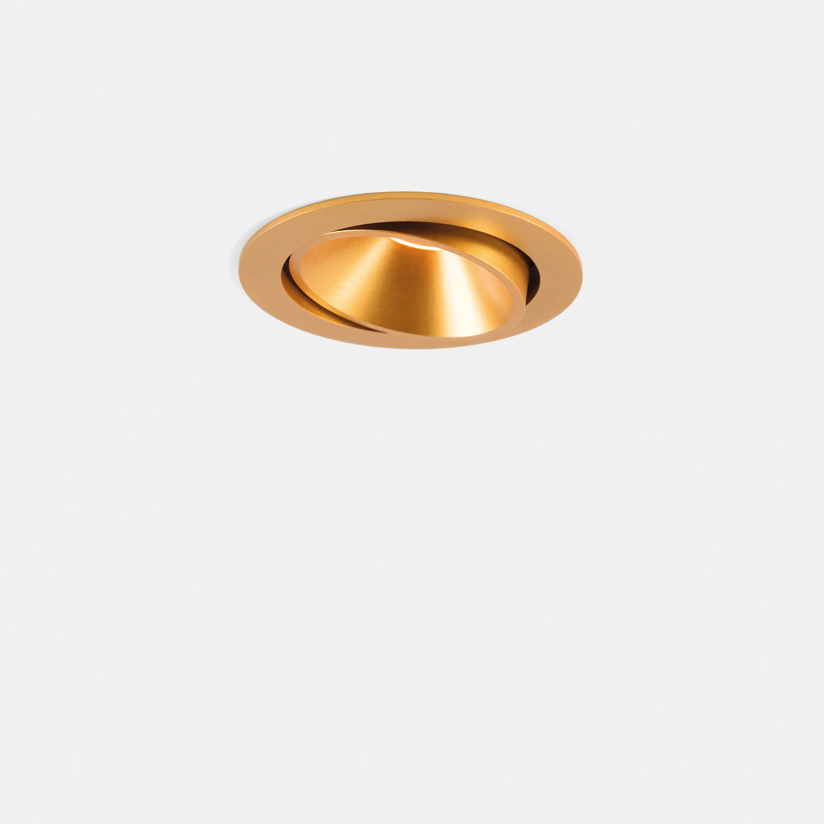 Modular Lighting Instruments - Smart lotis 82 adjustable LED GE