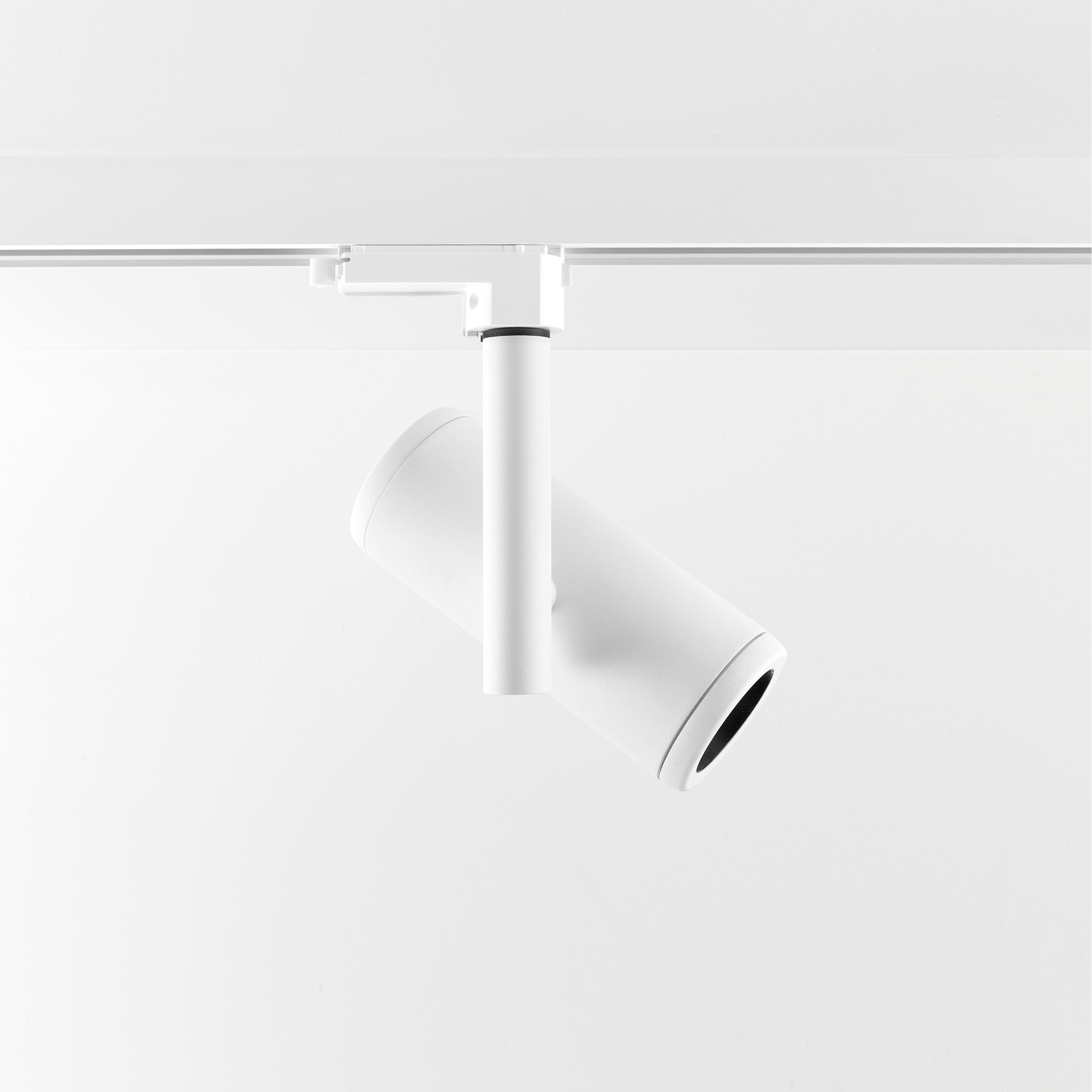 Display product Médard track LED dali GI from manufacturer Modular Lighting Instruments