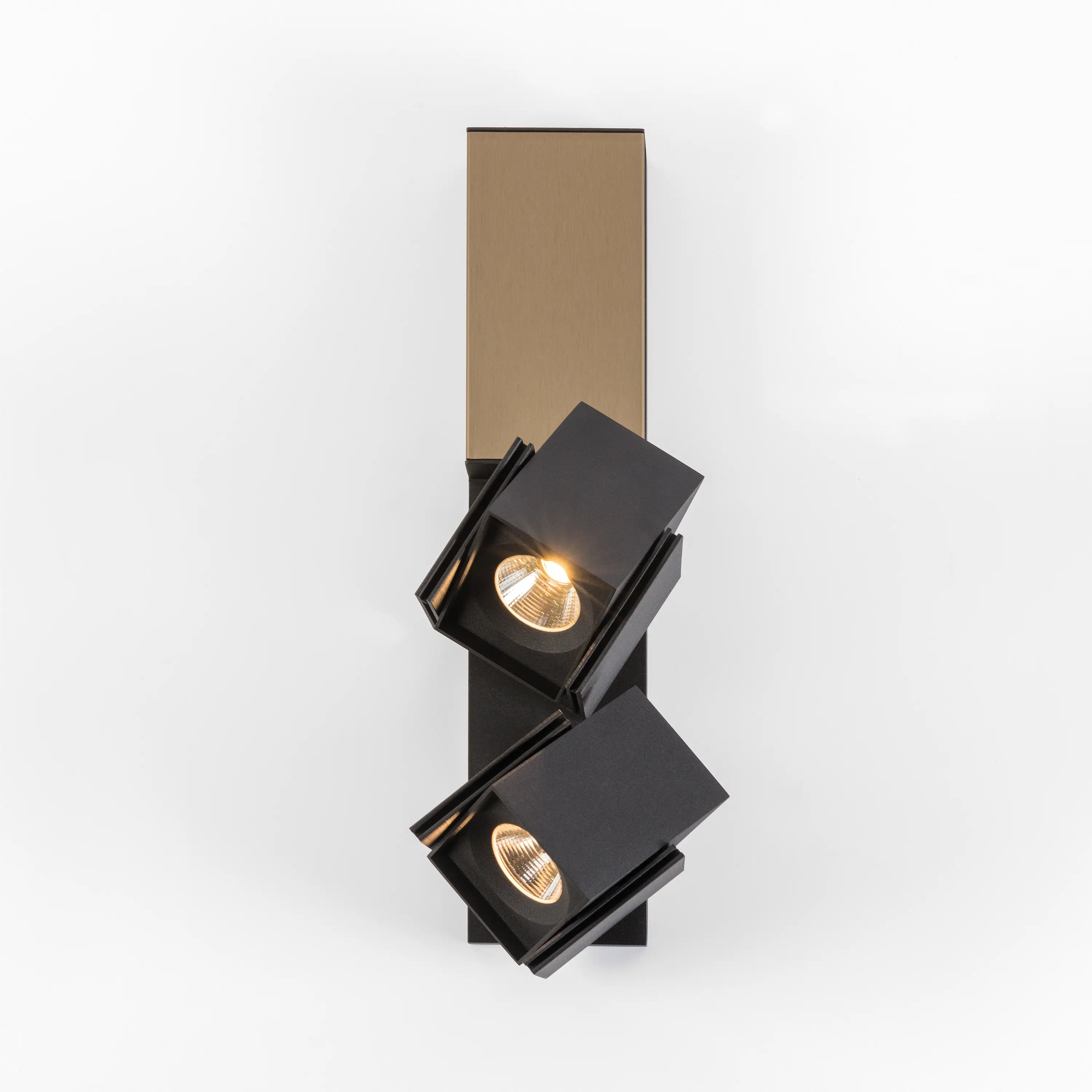 Modular Lighting Instruments - Rektor 2x LED Tre dim GI