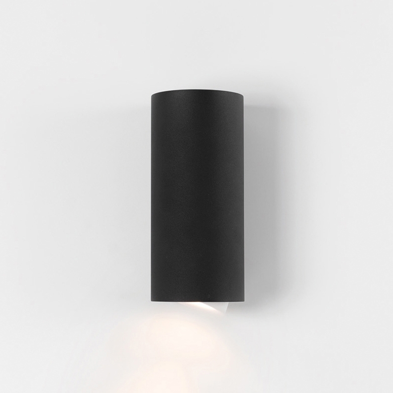 Smart surface tubed wall 82 X-large 1x LED GE