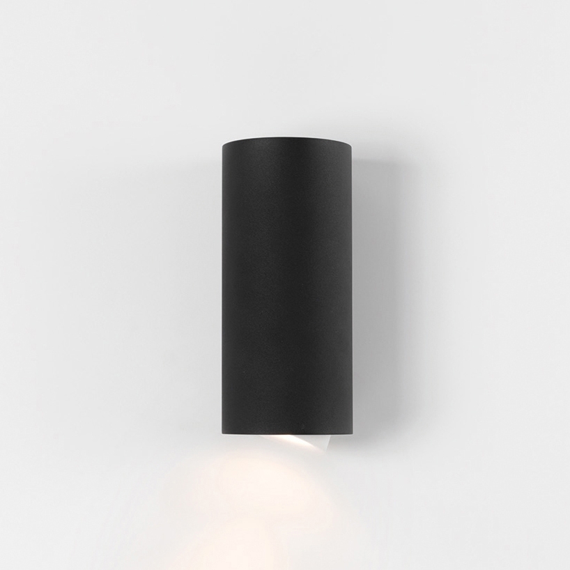 Display product Smart surface tubed wall 82 X-large 1x LED Tre dim GI from manufacturer Modular Lighting Instruments