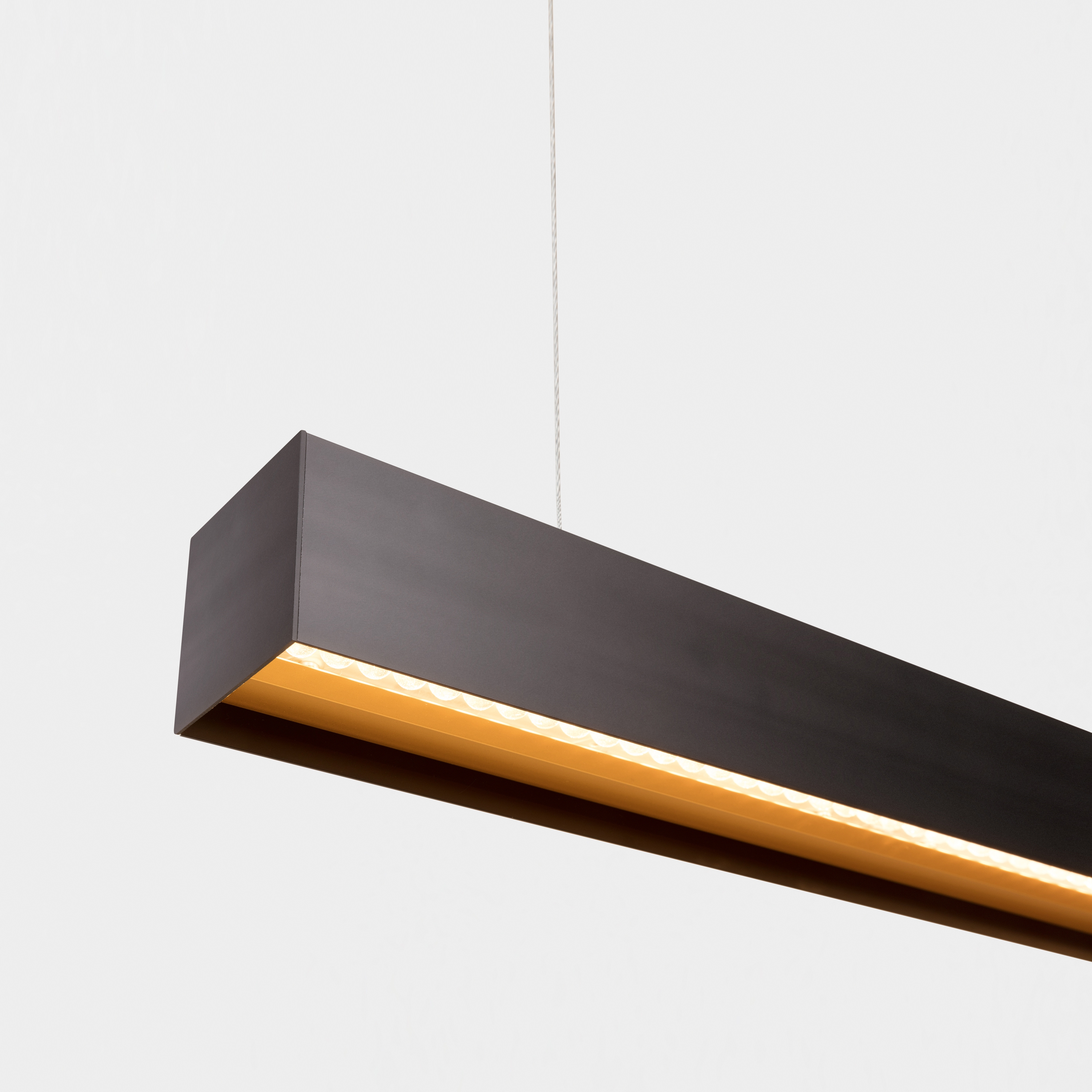 Display product Drupl70 straight office compliant from manufacturer Modular Lighting Instruments
