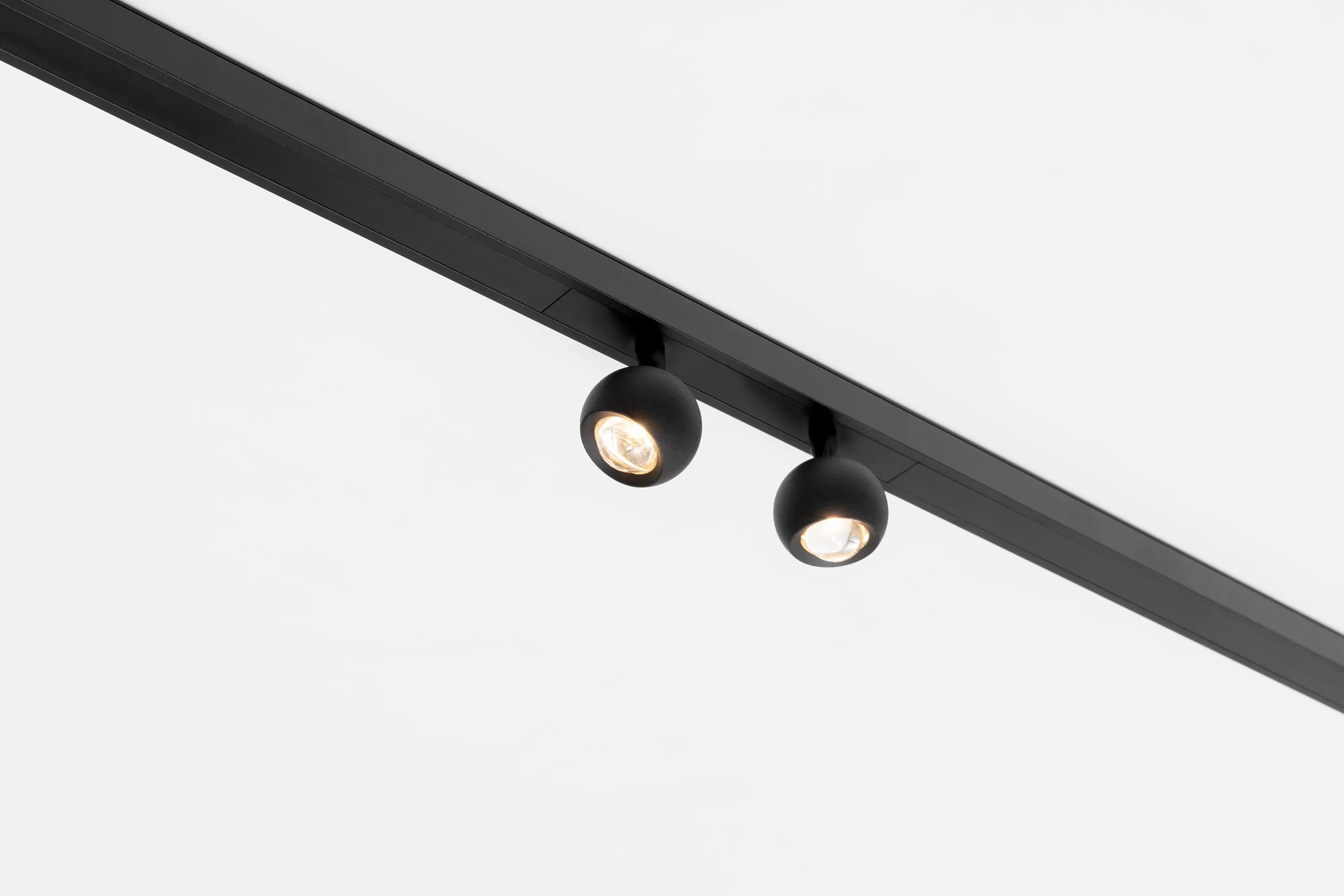 Modular Lighting Instruments - Pista Marbulito | Surface