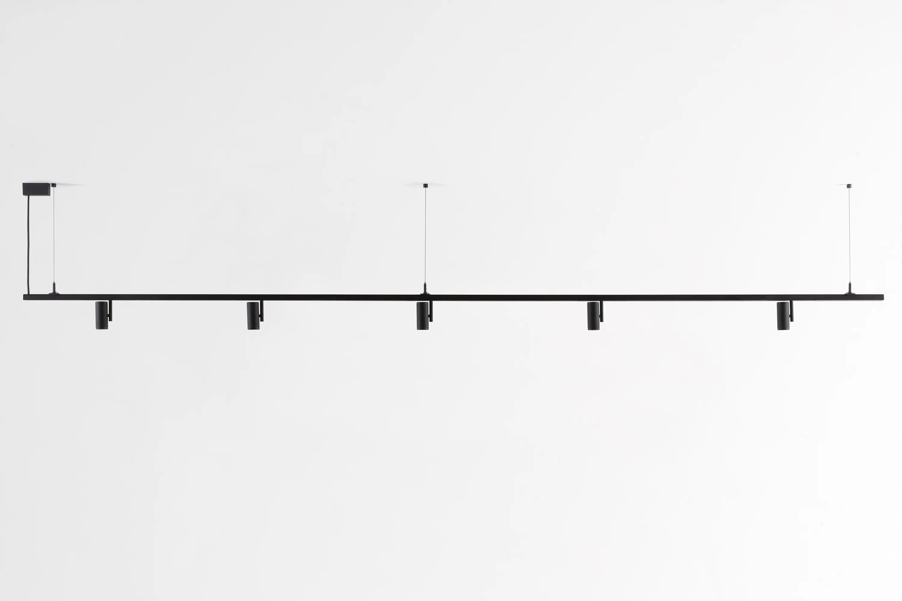 Modular Lighting Instruments - Pista Médard 42 | Suspension