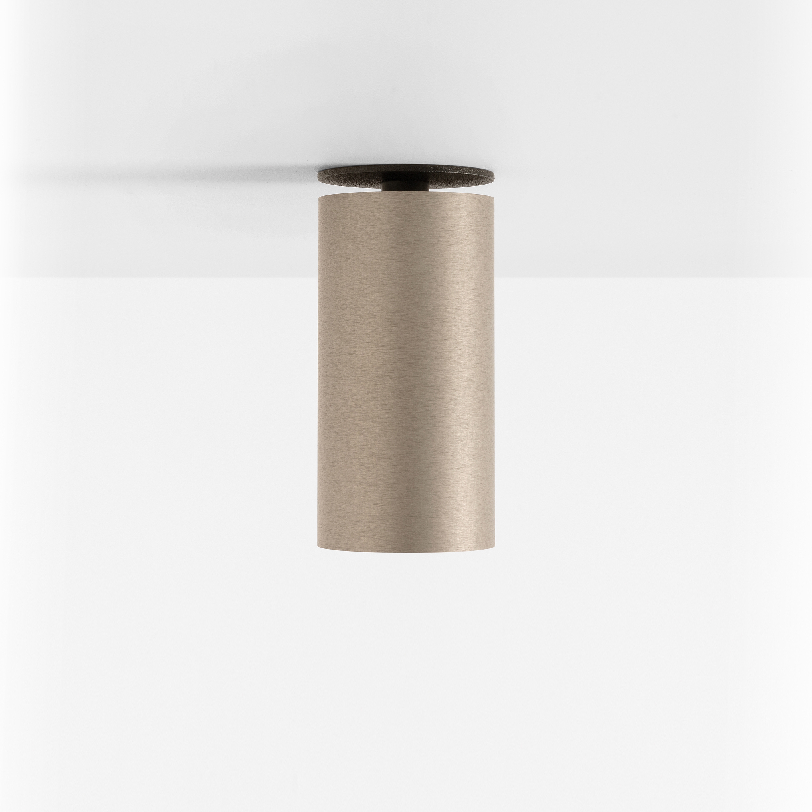 Minude Adjustable Recessed